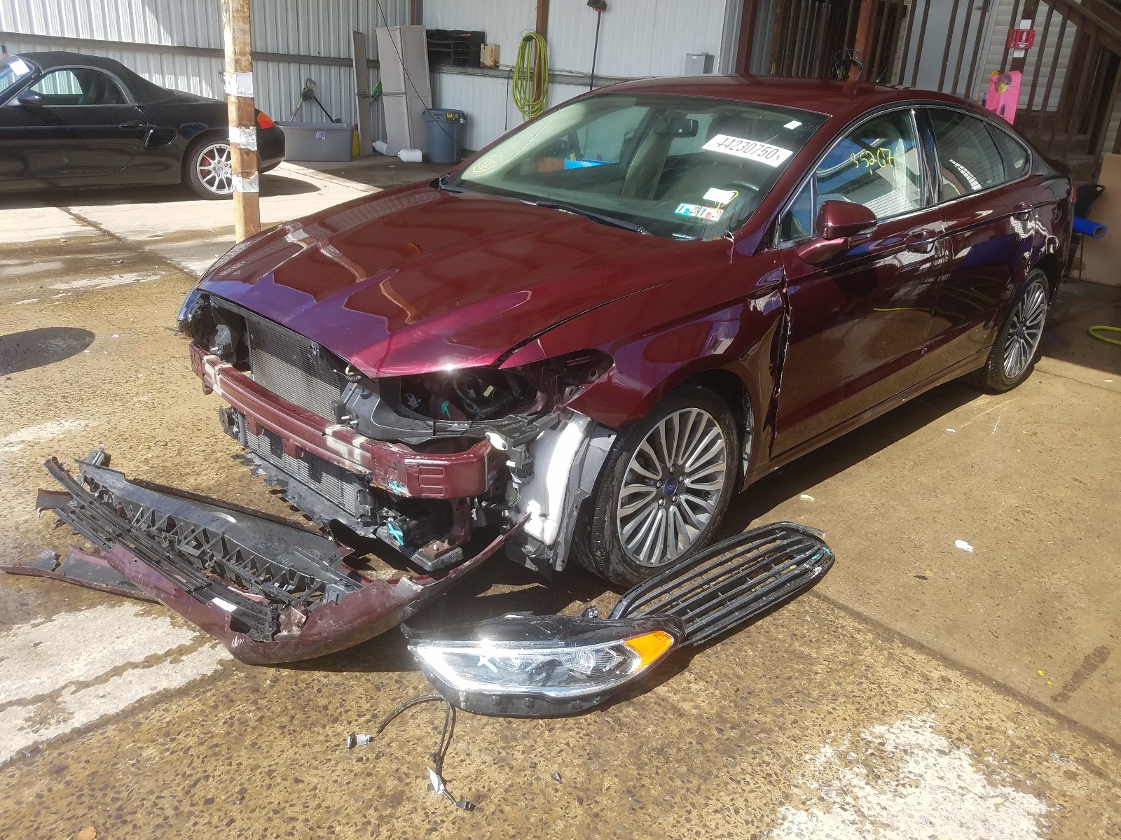 Photo 2 from auction – 2017 FORD FUSION SE with VIN 3FA6P0HD6HR243536