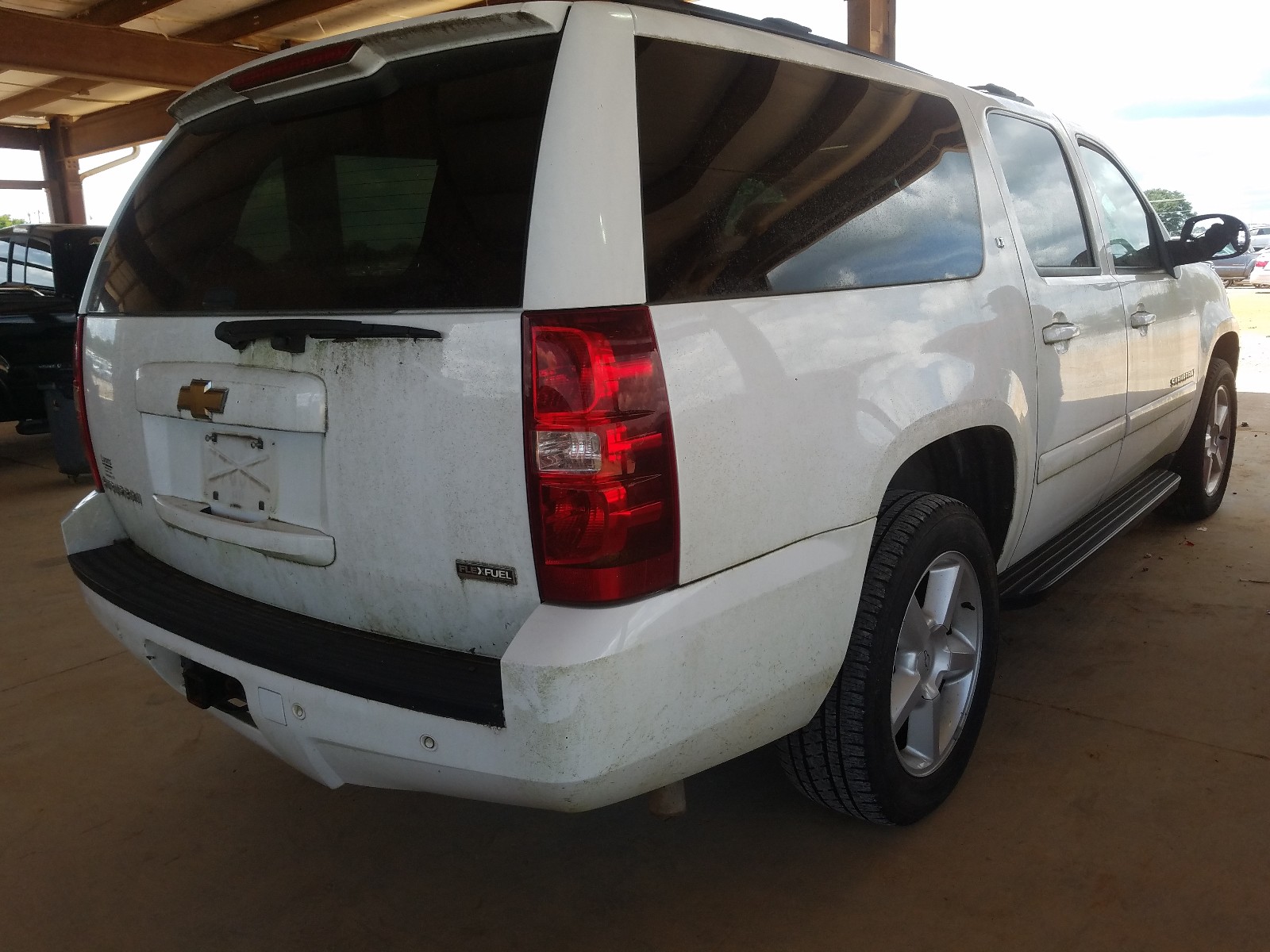 Photo 4 from auction – 2008 CHEVROLET SUBURBAN C with VIN 3GNFC16078G165038