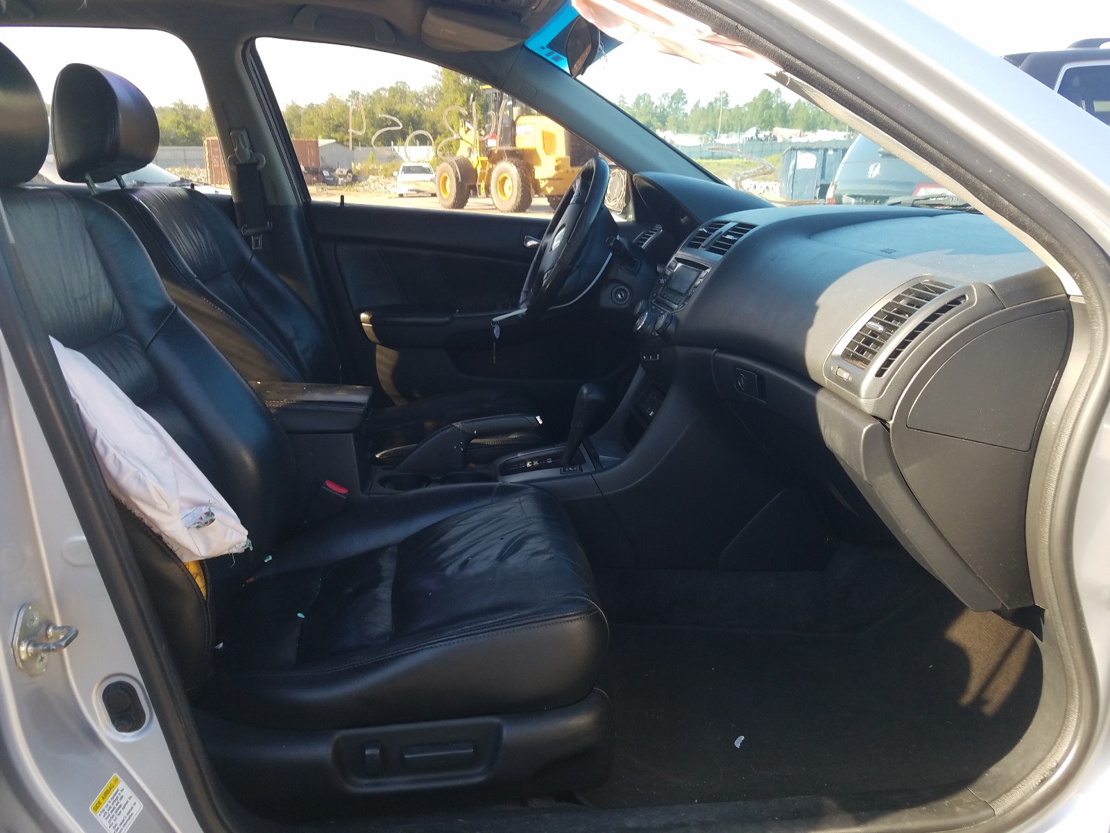Photo 5 from auction – 2003 HONDA ACCORD EX with VIN 1HGCM66533A096004