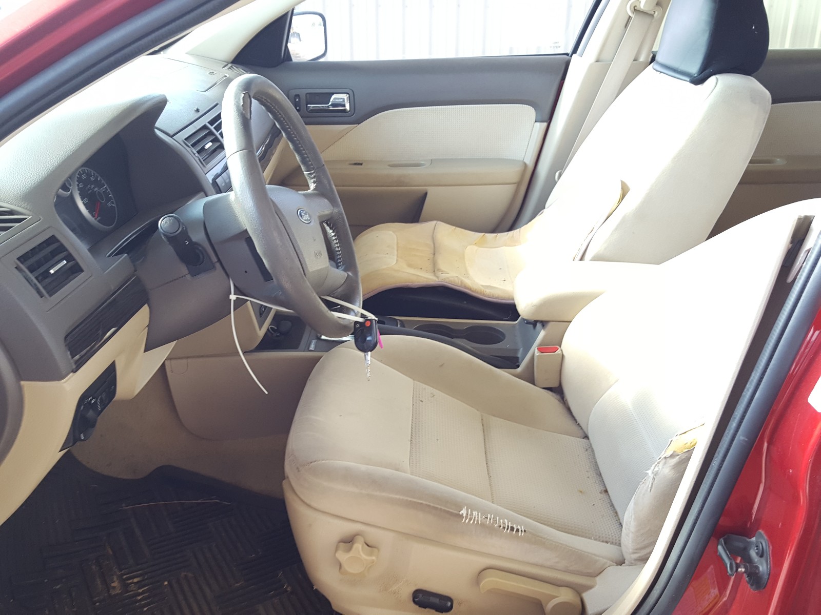 Photo 5 from auction – 2008 FORD FUSION SEL with VIN 3FAHP08138R200450