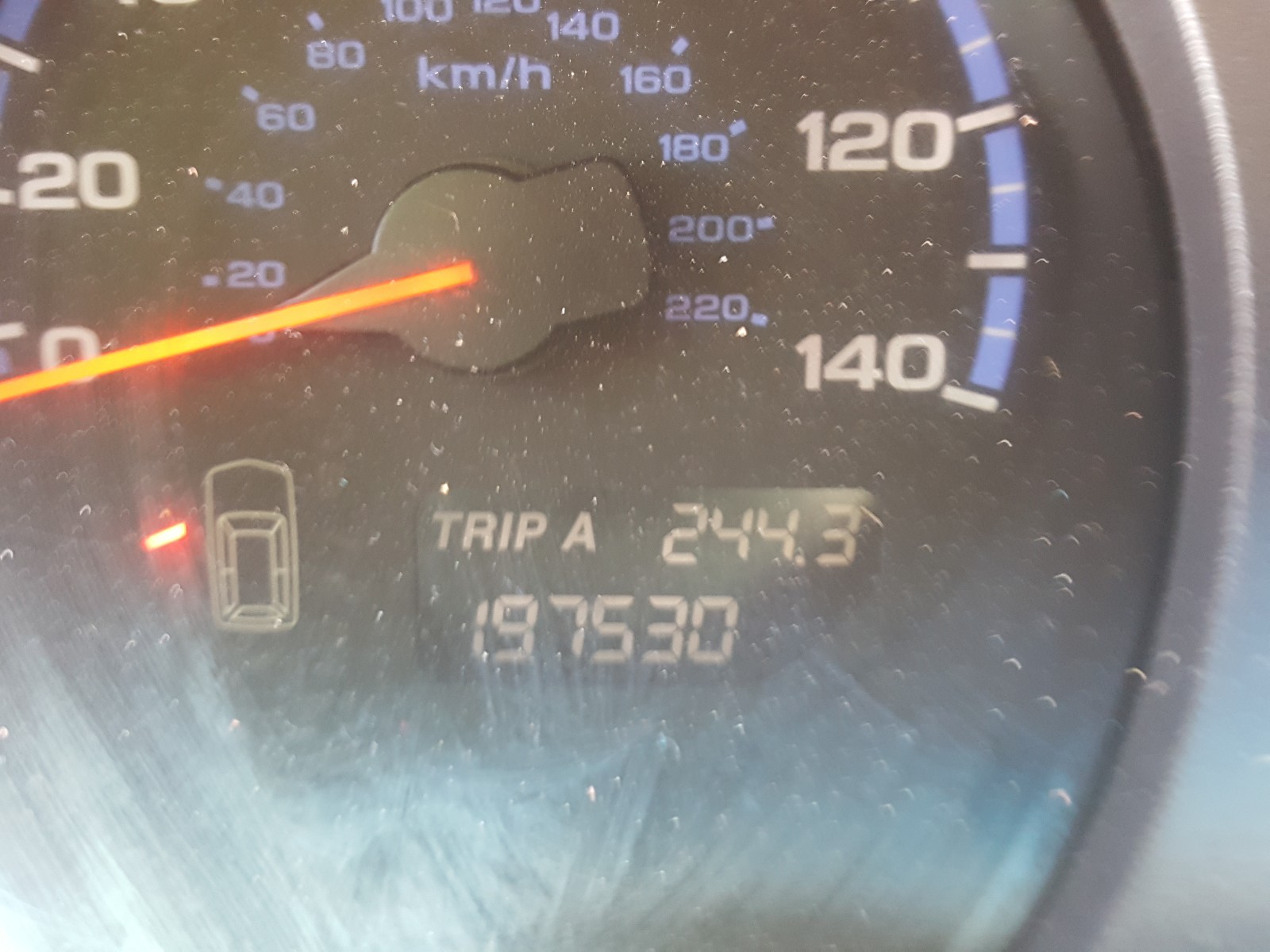 Photo 8 from auction – 2005 ACURA MDX with VIN 2HNYD18235H502744