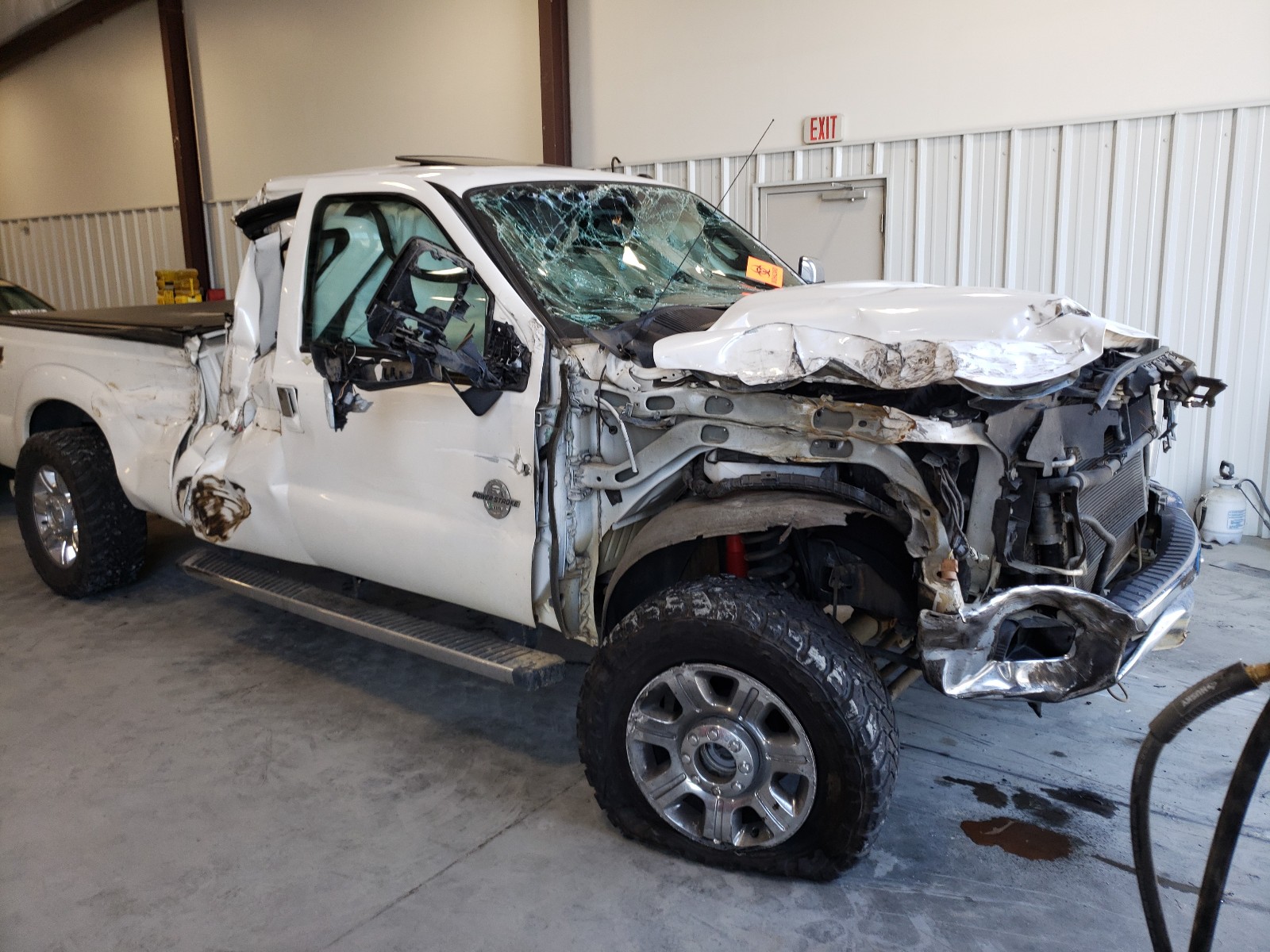 Photo 9 from auction – 2016 FORD F250 SUPER with VIN 1FT7W2BT8GEA95727