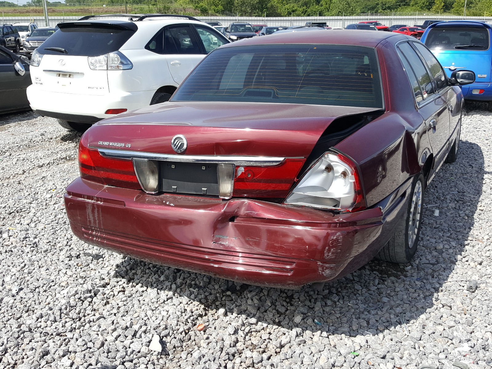 Photo 9 from auction – 2004 MERCURY GRAND MARQ with VIN 2MEFM74W54X622850