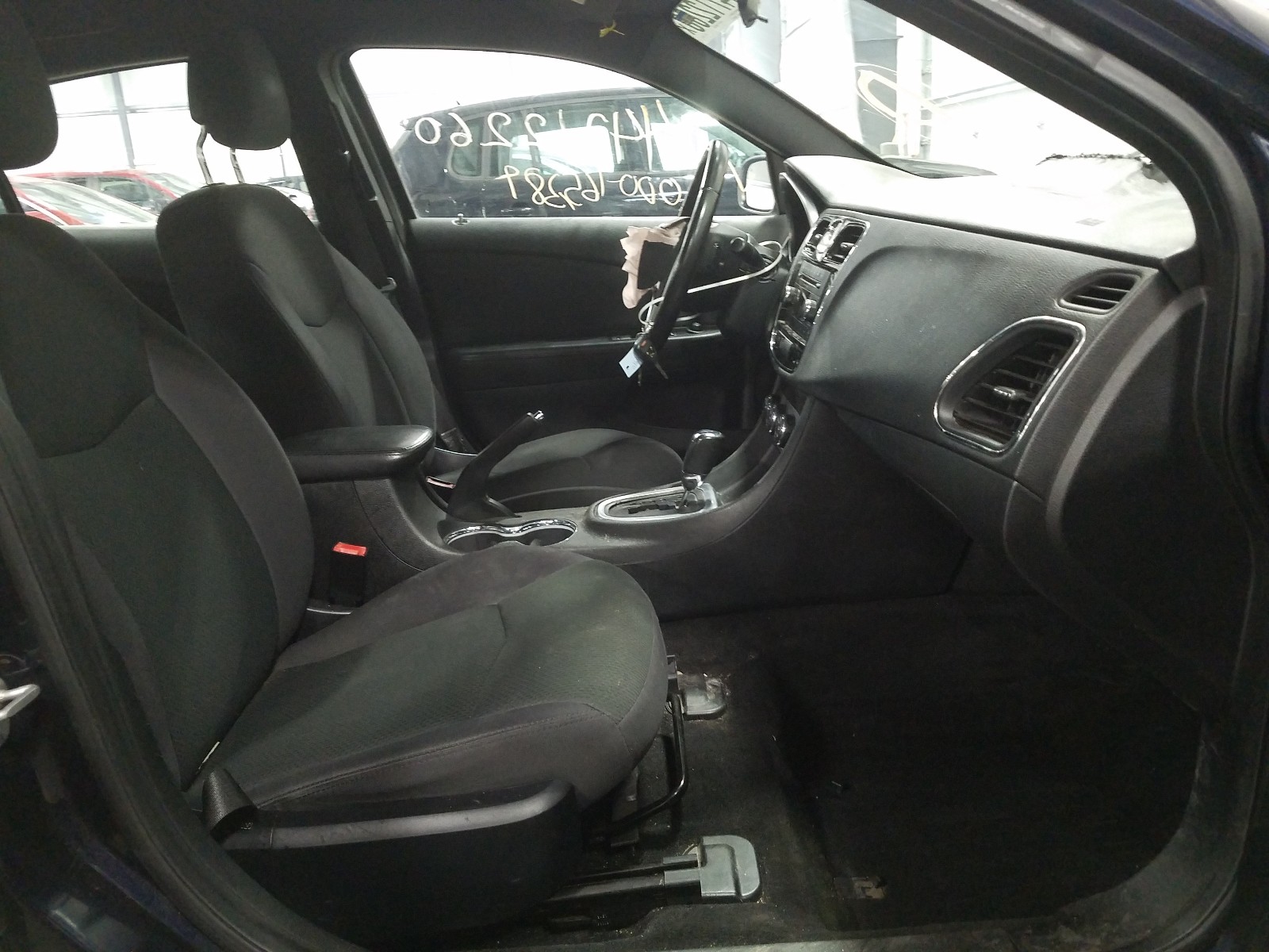 Zdjęcie 5 z aukcji – 2012 CHRYSLER 200 TOURIN z VIN 1C3CCBBB8CN197803
