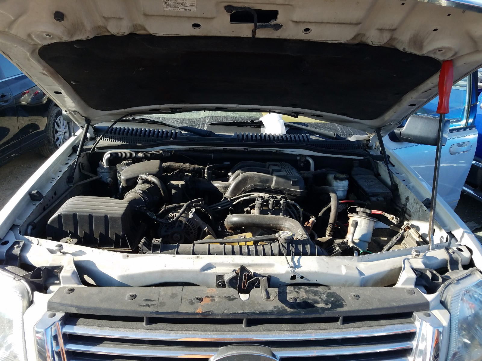 Photo 7 from auction – 2008 FORD EXPLORER X with VIN 1FMEU73E28UA10927