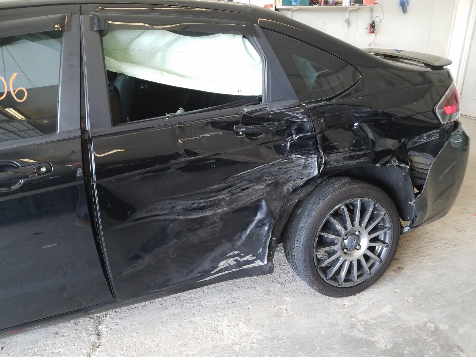 صورة رقم 9 من المزاد - 2011 FORD FOCUS SES مع VIN 1FAHP3GN9BW128941