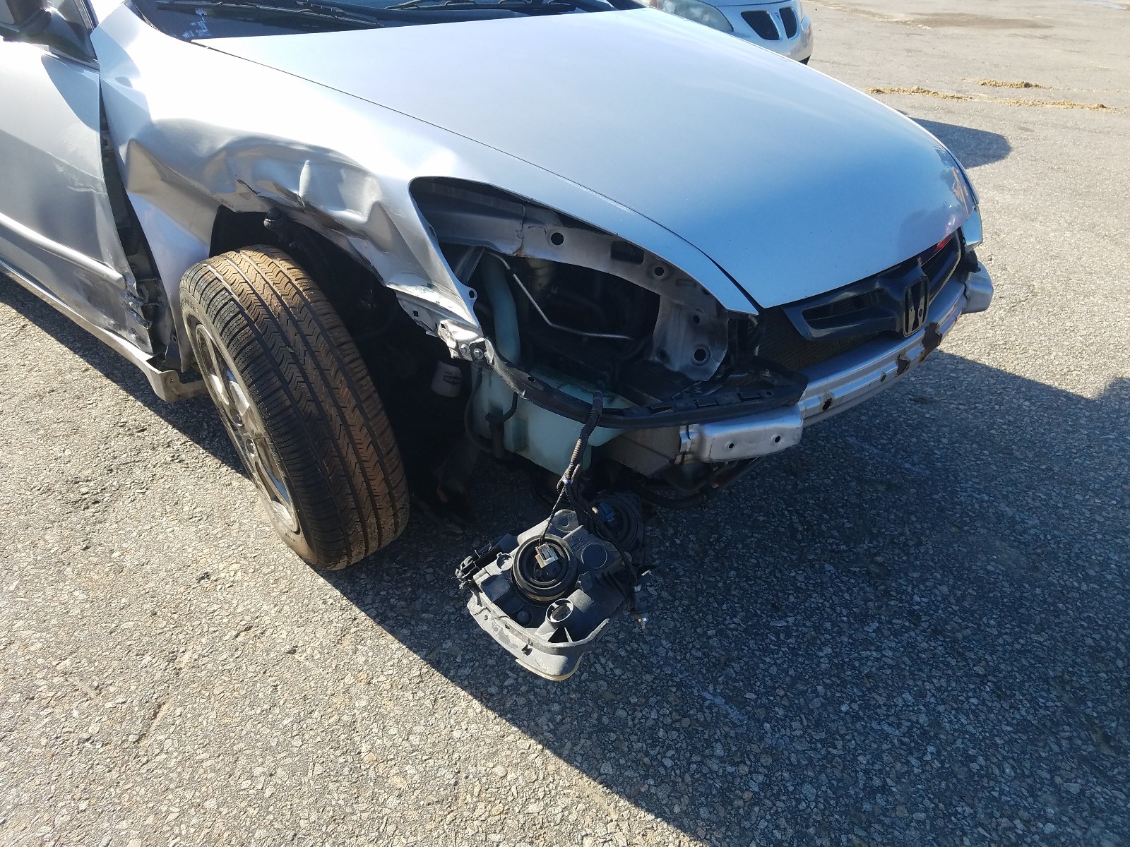 Photo 9 from auction – 2003 HONDA ACCORD EX with VIN 1HGCM66533A096004