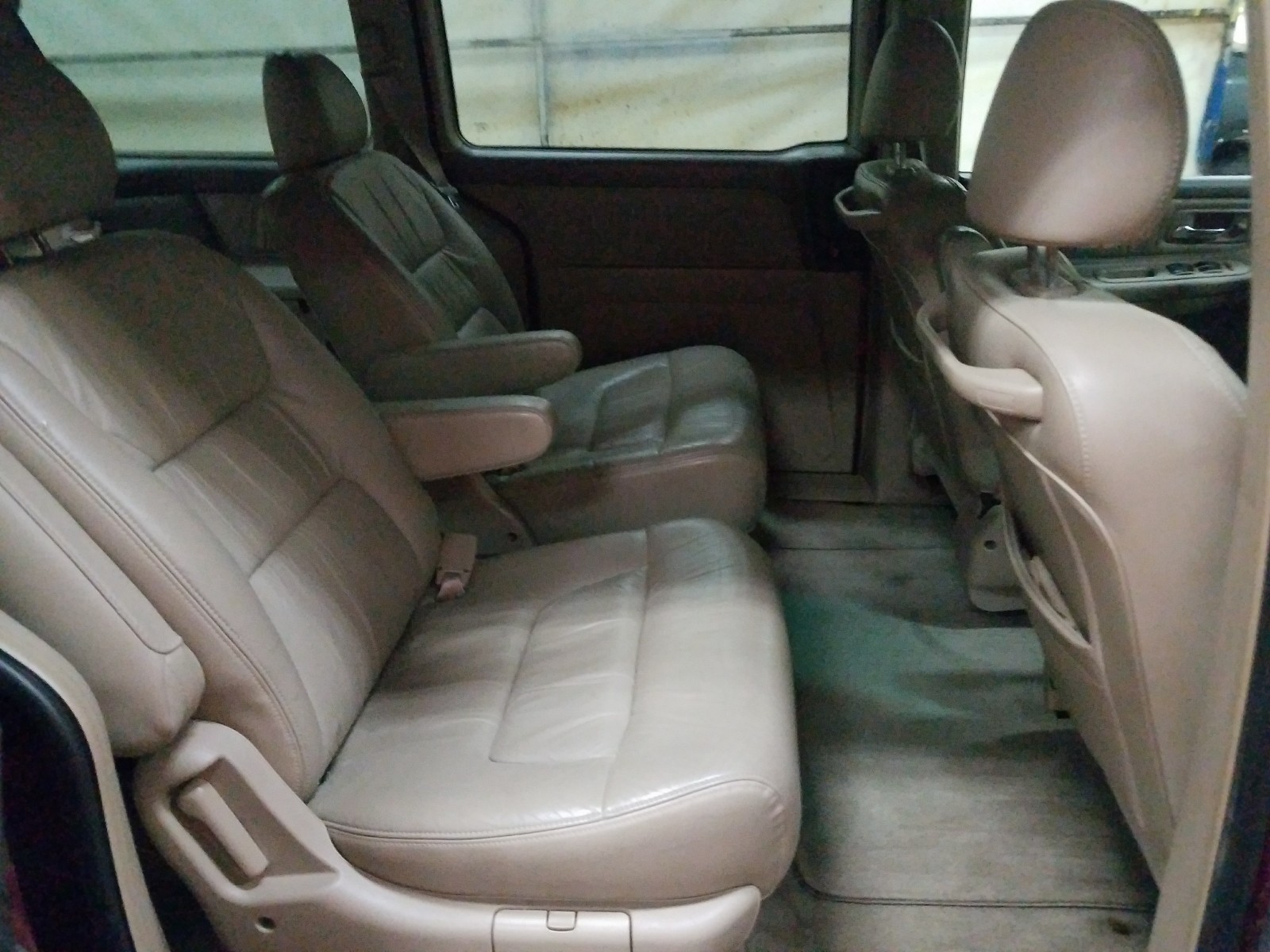 Photo 6 from auction – 2004 HONDA ODYSSEY EX with VIN 5FNRL18064B091484