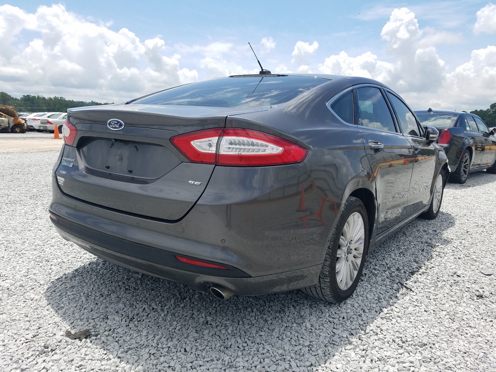 Zdjęcie 4 z aukcji – 2016 FORD FUSION SE z VIN 3FA6P0PU6GR394053