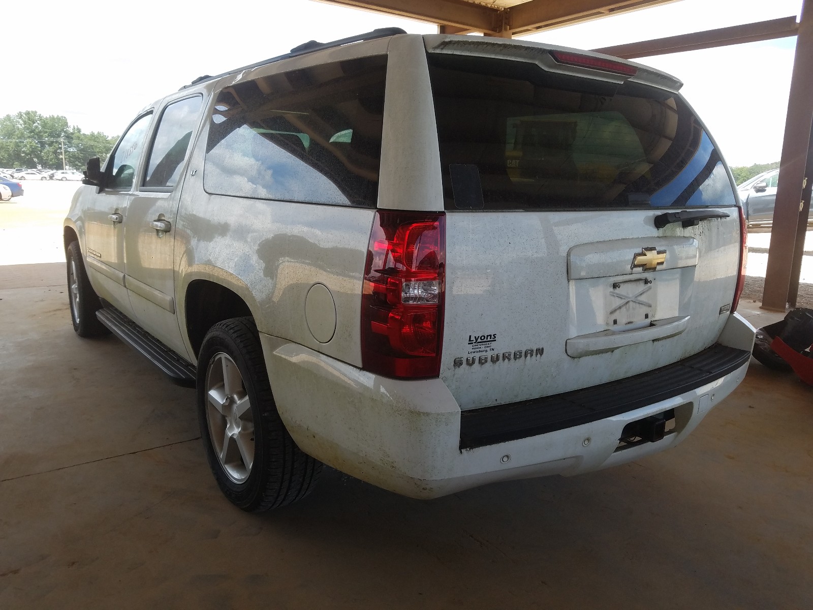 Photo 3 from auction – 2008 CHEVROLET SUBURBAN C with VIN 3GNFC16078G165038