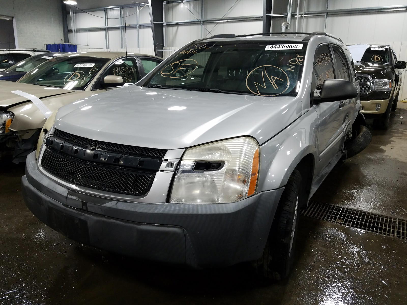 Photo 2 from auction – 2005 CHEVROLET EQUINOX LS with VIN 2CNDL23F856183176