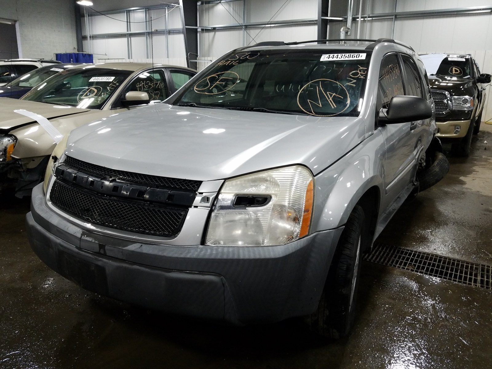 صورة رقم 2 من المزاد - 2005 CHEVROLET EQUINOX LS مع VIN 2CNDL23F856183176