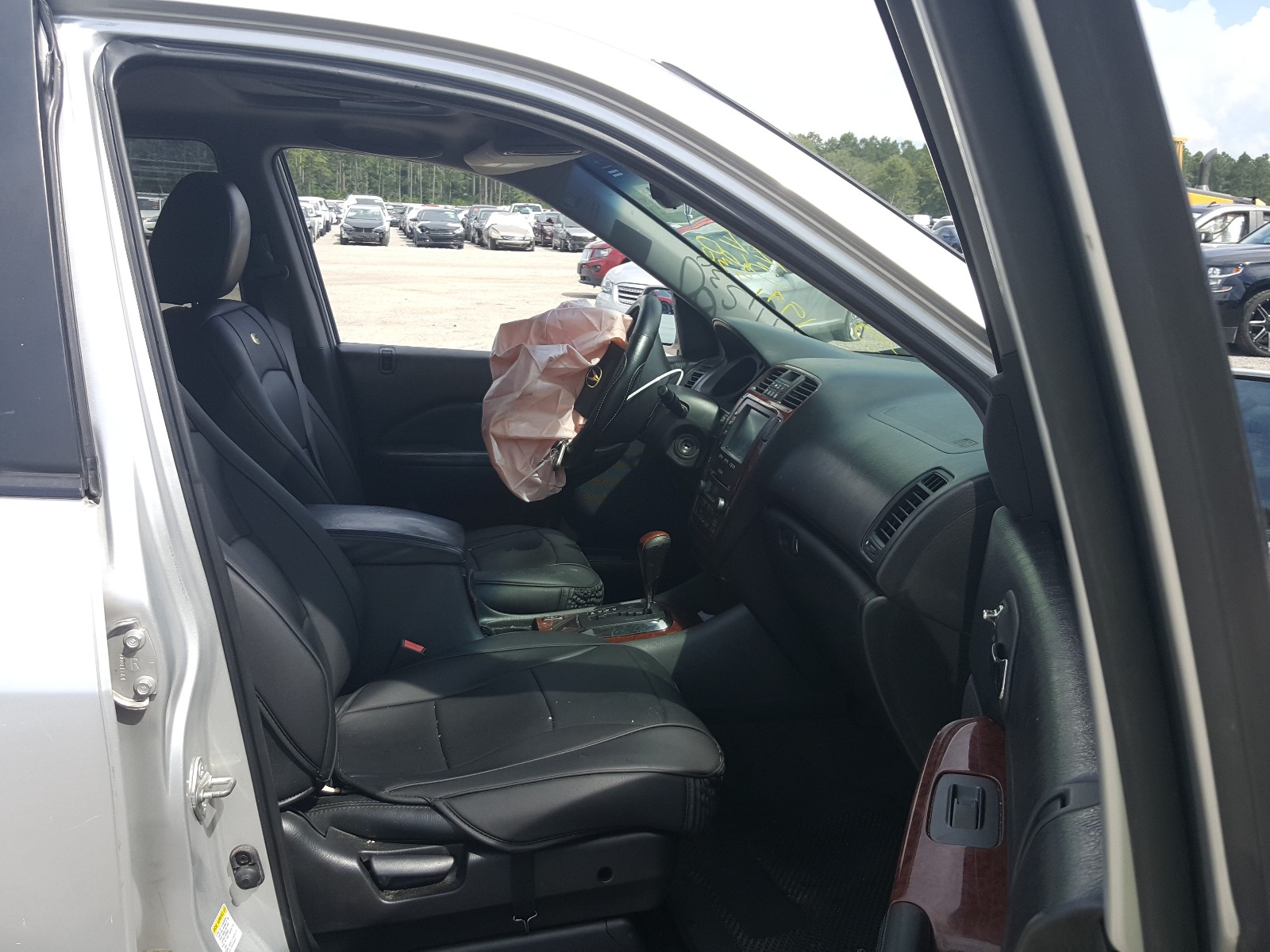 Photo 5 from auction – 2005 ACURA MDX with VIN 2HNYD18235H502744