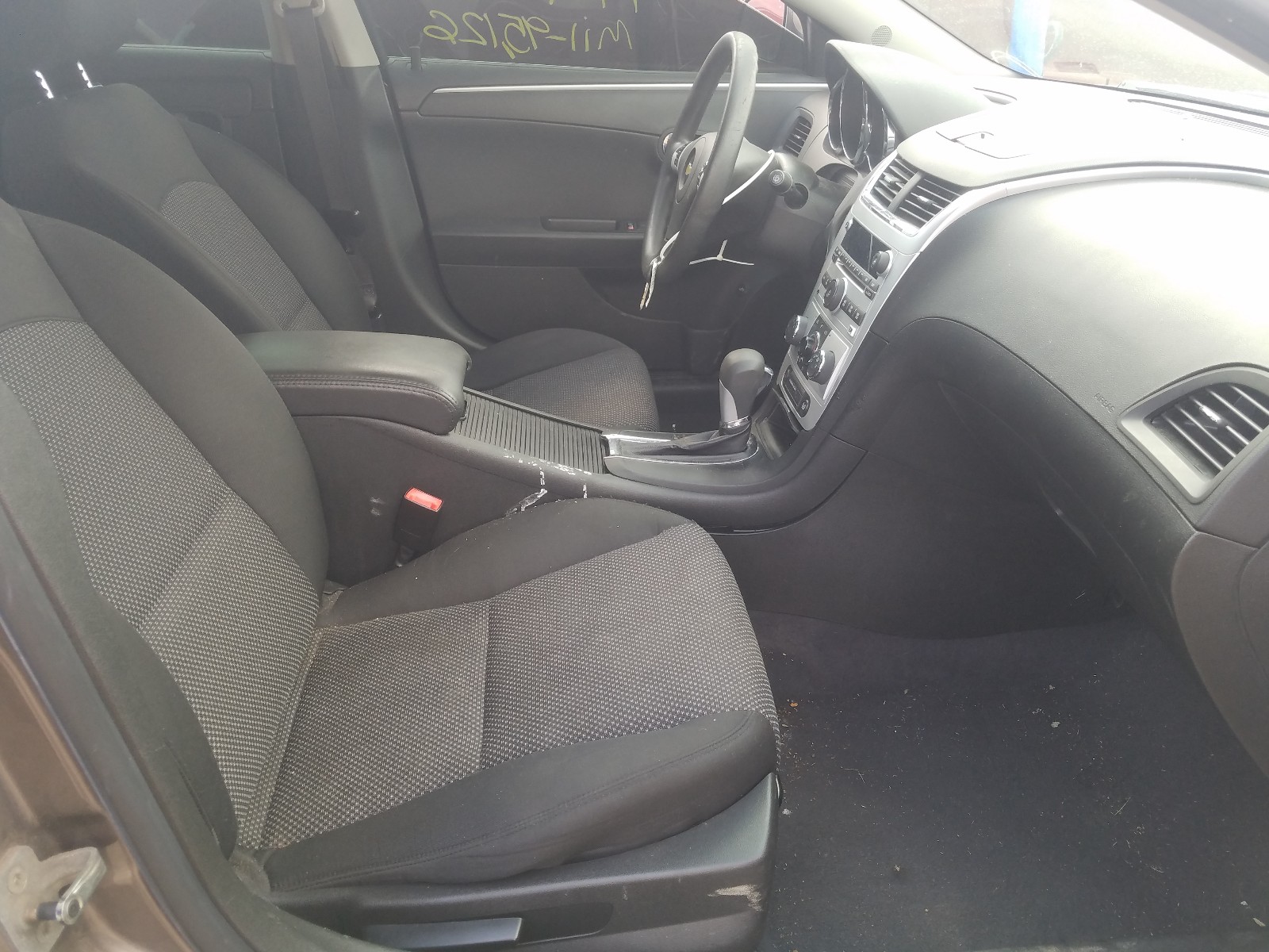 Zdjęcie 5 z aukcji – 2011 CHEVROLET MALIBU z VIN 1G1ZC5E13BF210923