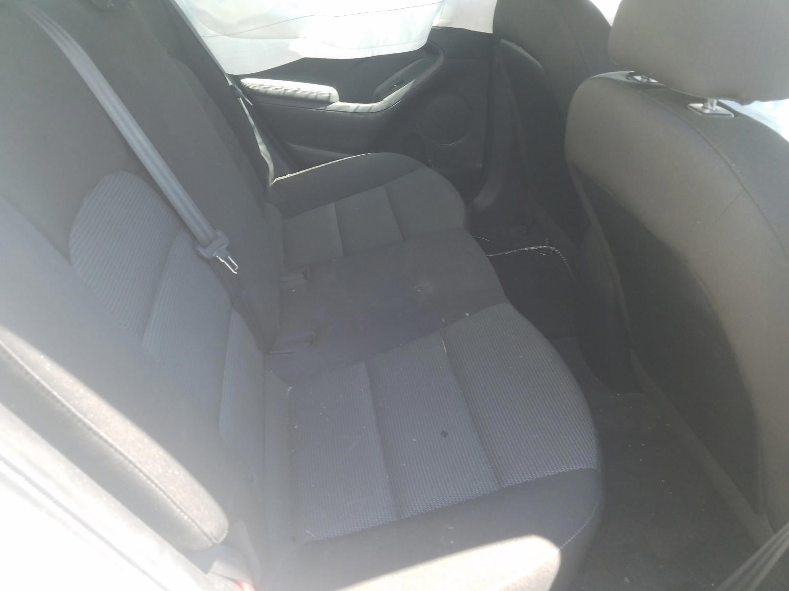 Photo 6 from auction – 2017 KIA FORTE LX with VIN 3KPFK4A78HE094011