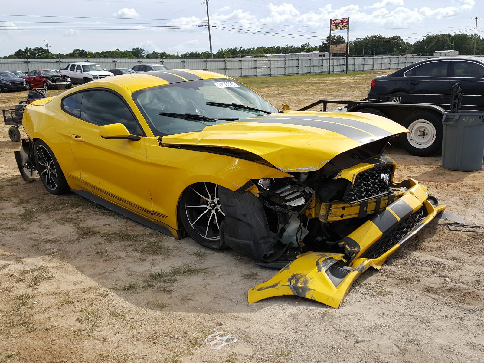 FORD MUSTANG 2015 with VIN 1FA6P8TH6F5336162 - Photo from auction