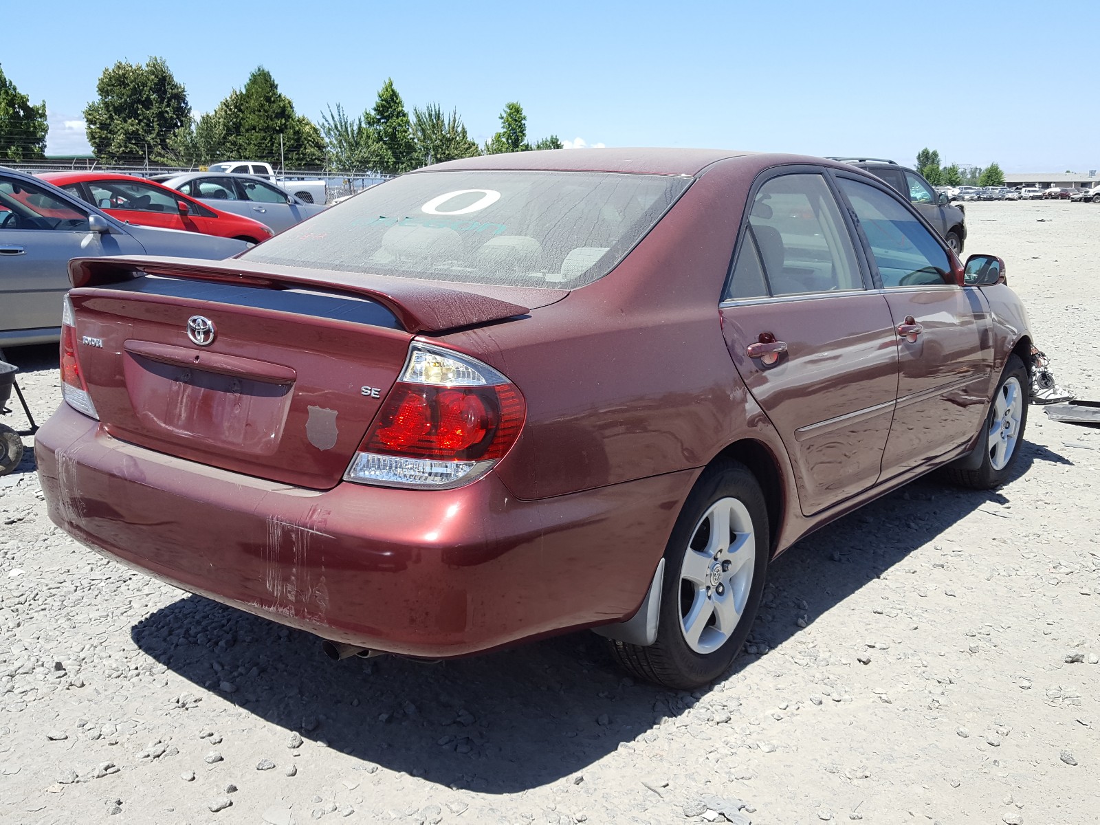 Photo 4 from auction – 2005 TOYOTA CAMRY with VIN 4T1BE30K05U010424