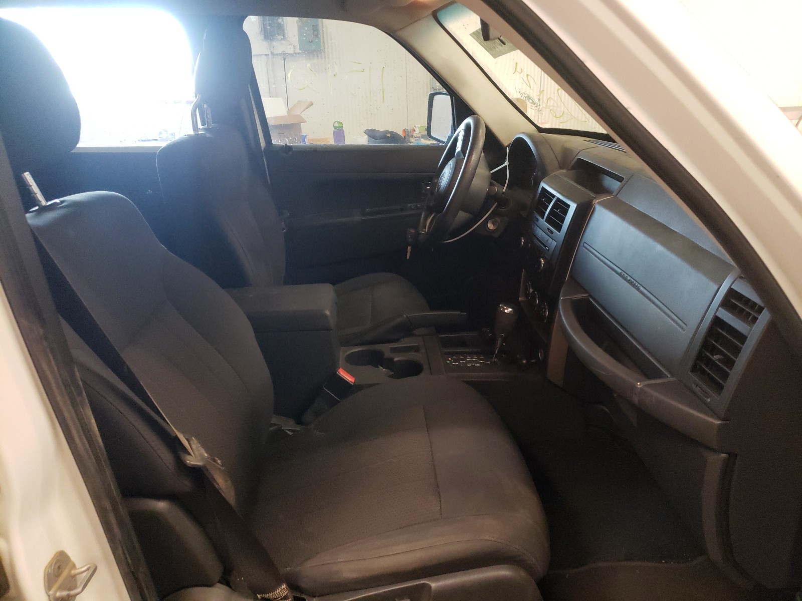 Photo 5 from auction – 2012 JEEP LIBERTY SP with VIN 1C4PJMAK8CW162124