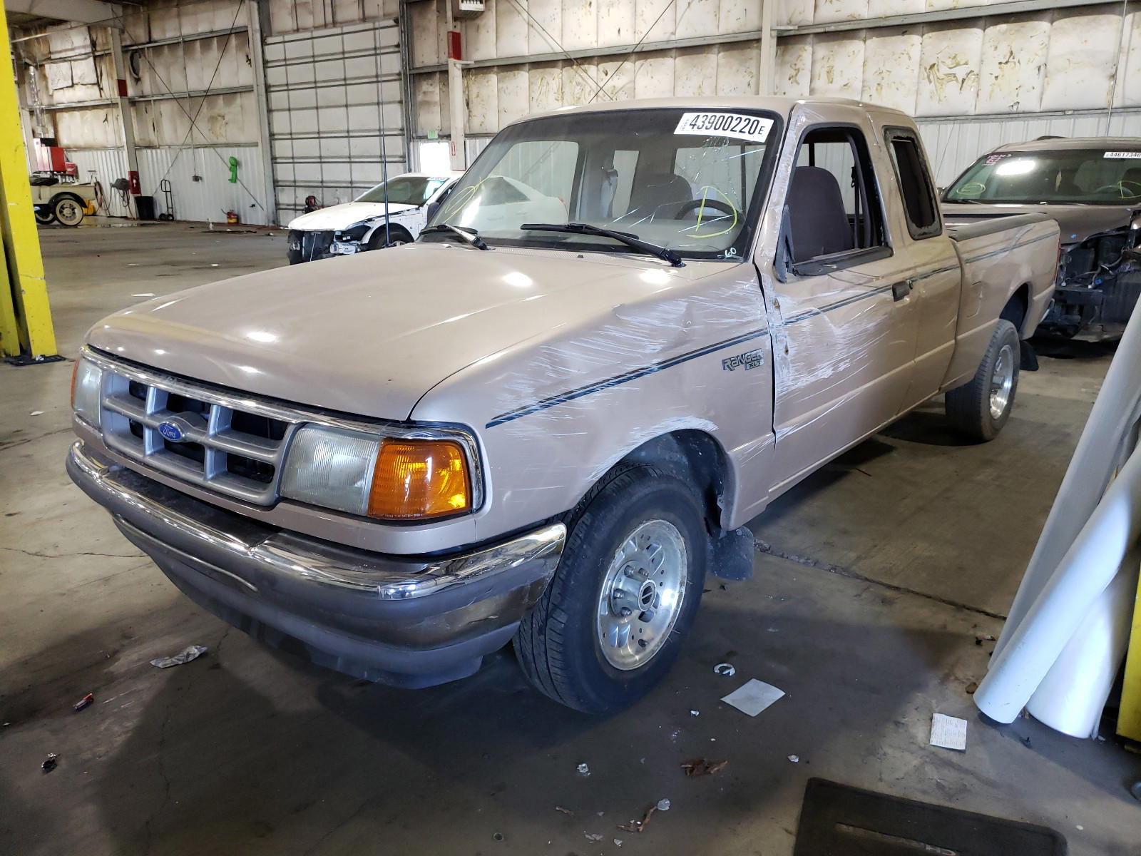 Photo 2 from auction – 1994 FORD RANGER SUP with VIN 1FTCR14A8RPC13309