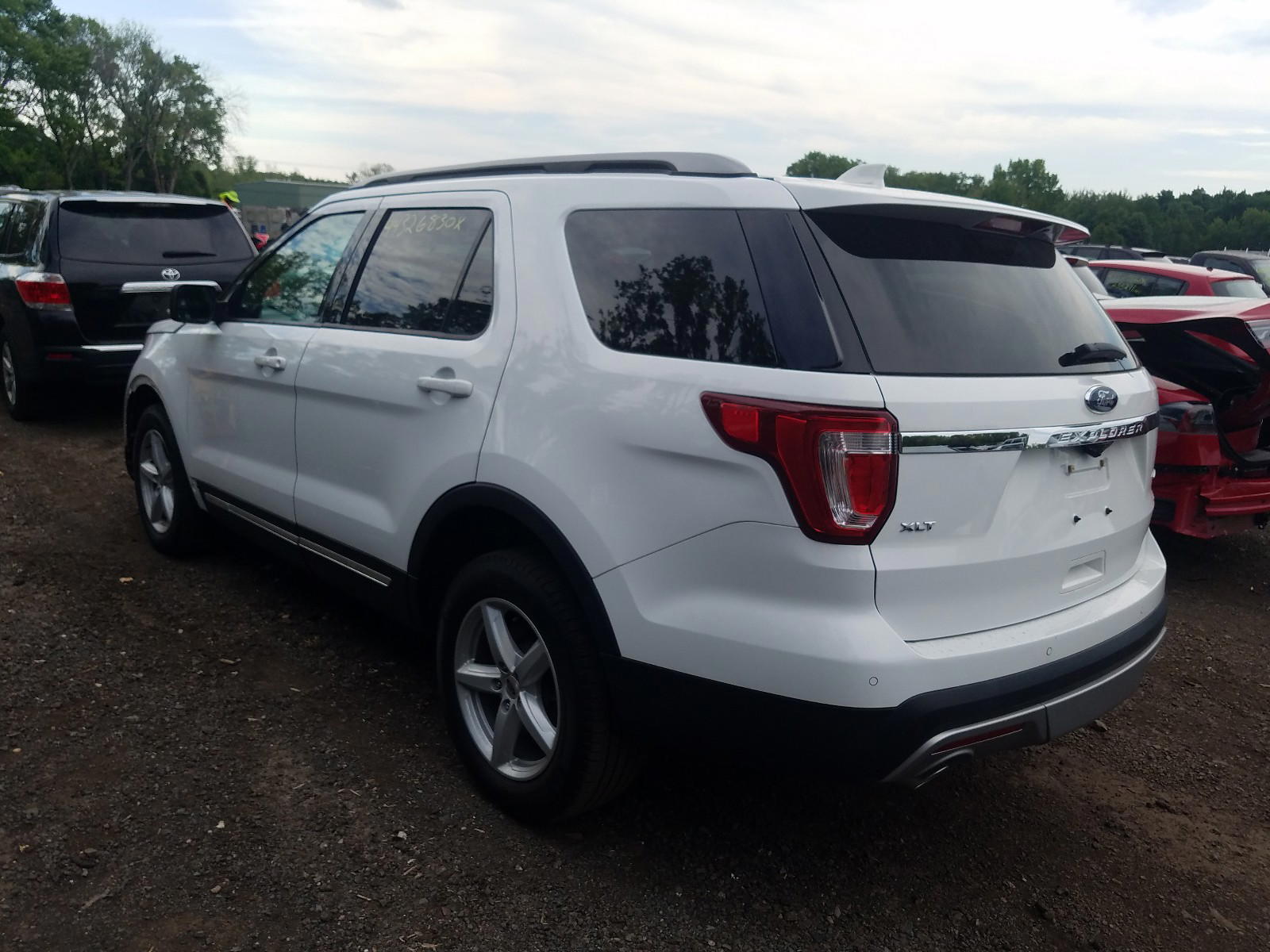 Photo 3 from auction – 2017 FORD EXPLORER X with VIN 1FM5K8D80HGC50450