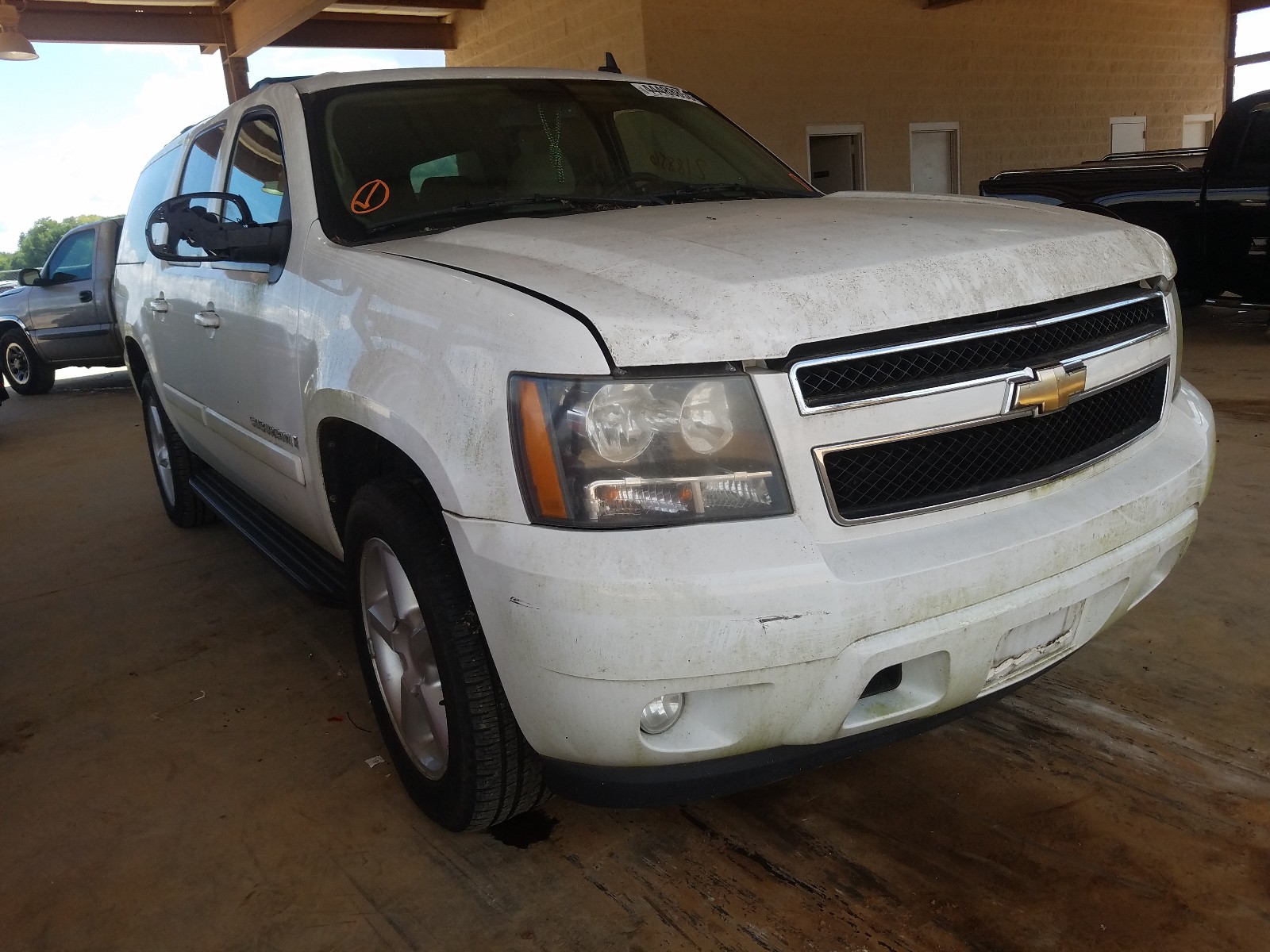 CHEVROLET SUBURBAN C 2008 with VIN 3GNFC16078G165038 - Photo from auction