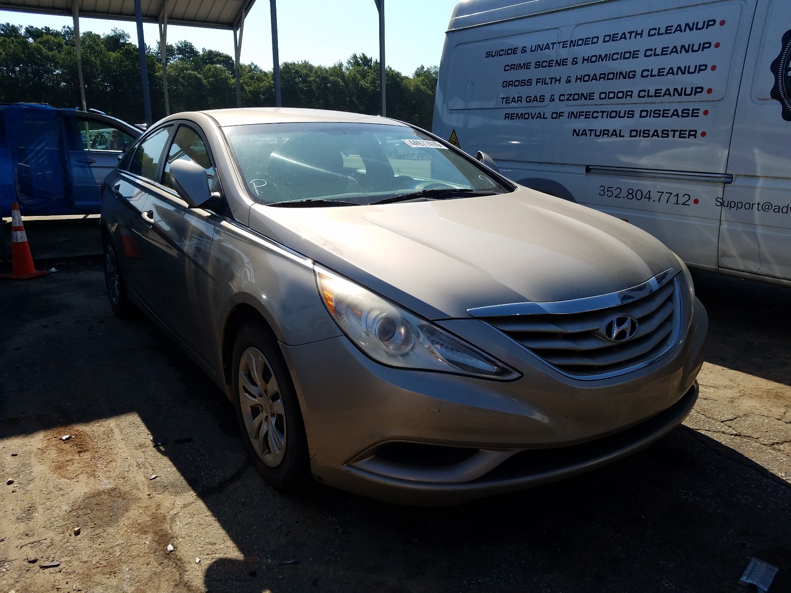 HYUNDAI SONATA GLS 2012 with VIN 5NPEB4AC5CH322026 - Photo from auction