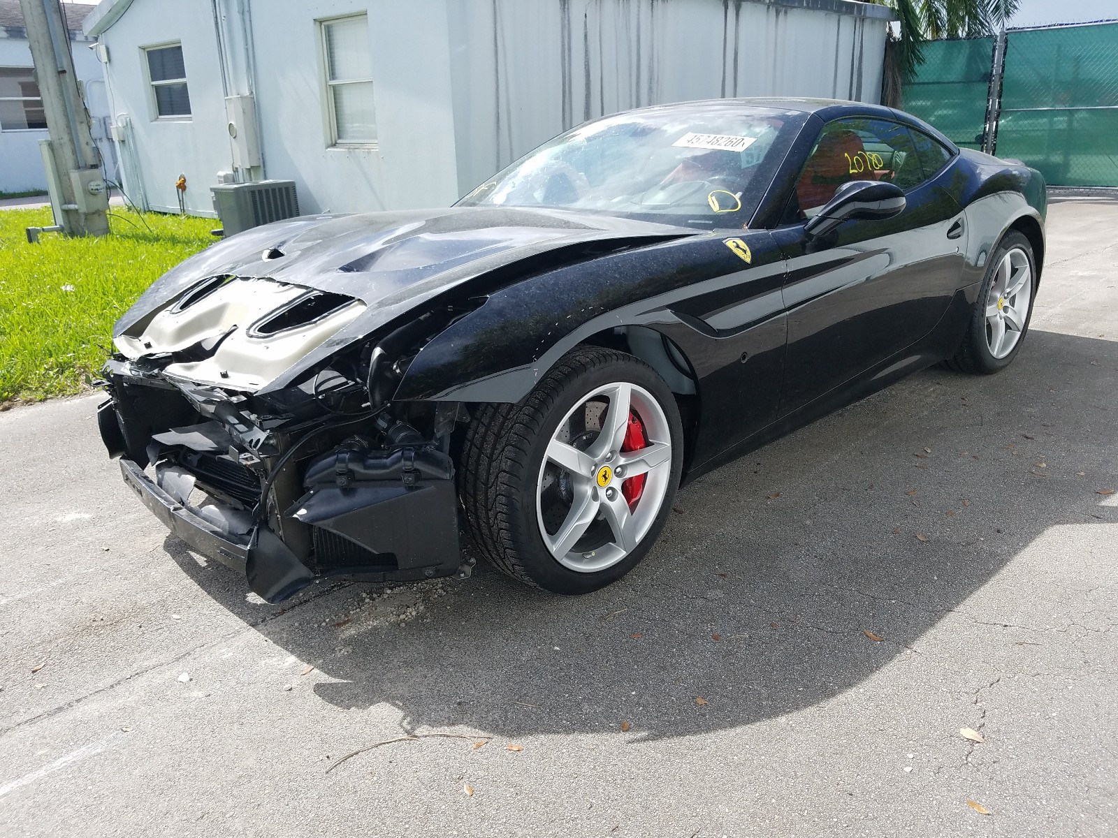 Photo 12 from auction – 2016 FERRARI CALIFORNIA with VIN ZFF77XJA7G0216921