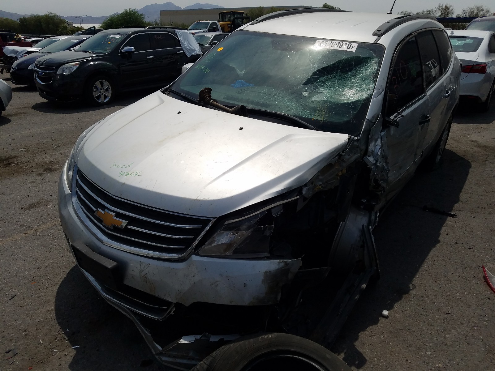 Photo 2 from auction – 2014 CHEVROLET TRAVERSE L with VIN 1GNKRGKD8EJ375926