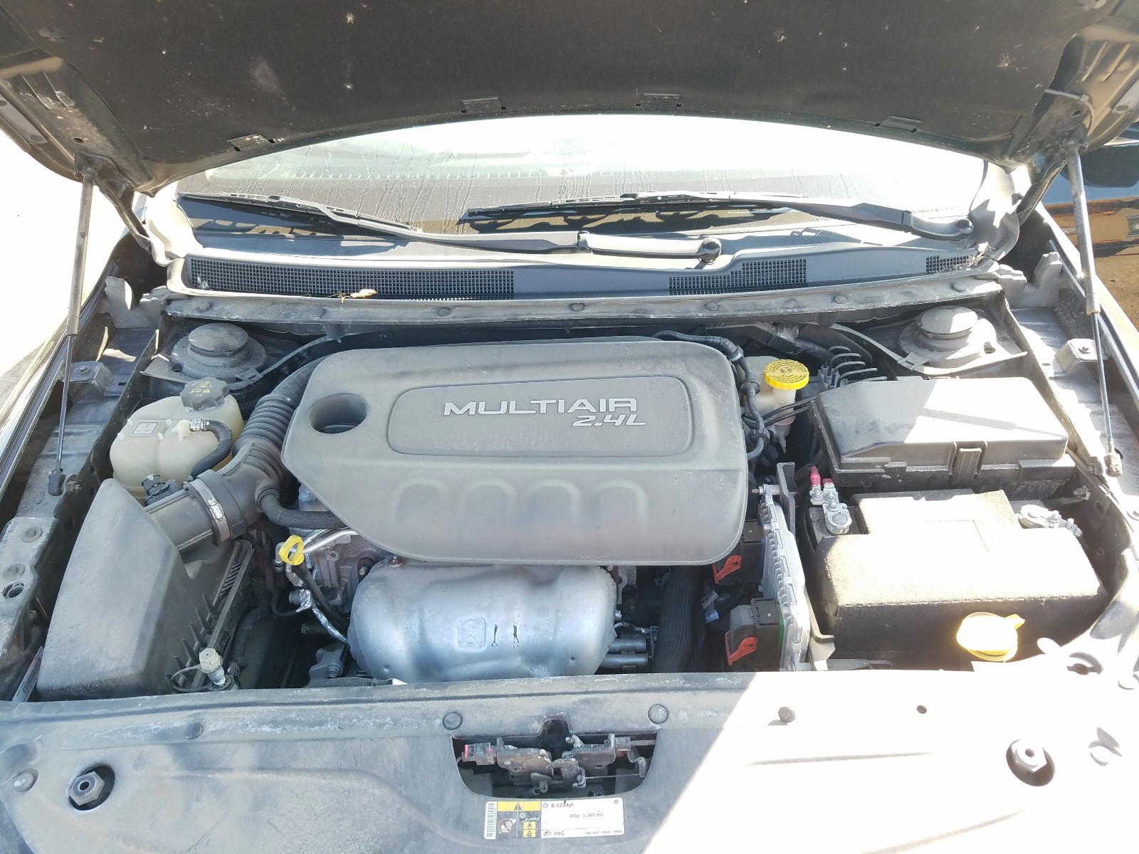 Photo 7 from auction – 2015 CHRYSLER 200 C with VIN 1C3CCCCB4FN759964