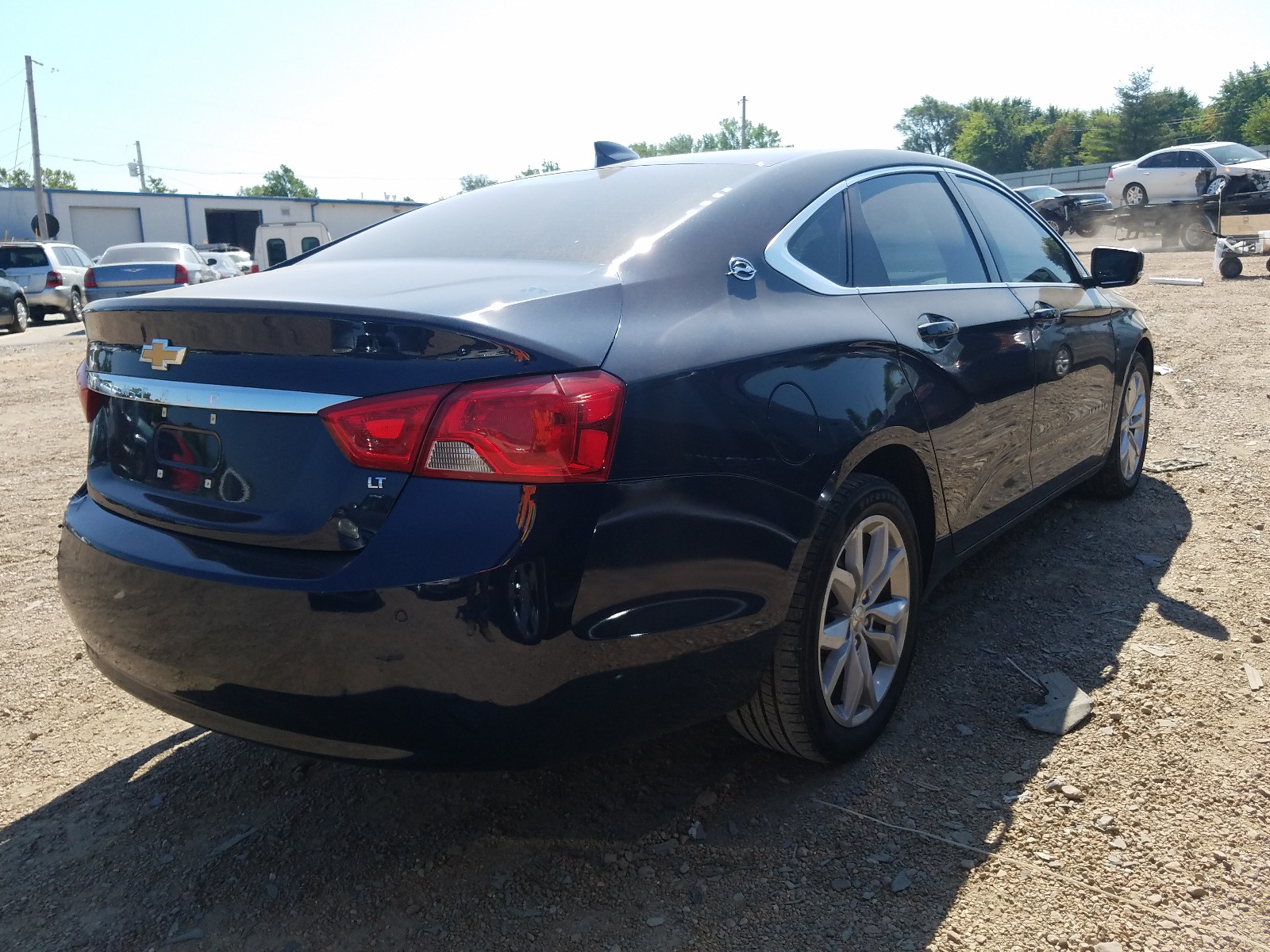 Photo 4 from auction – 2017 CHEVROLET IMPALA LT with VIN 2G1105S36H9138659