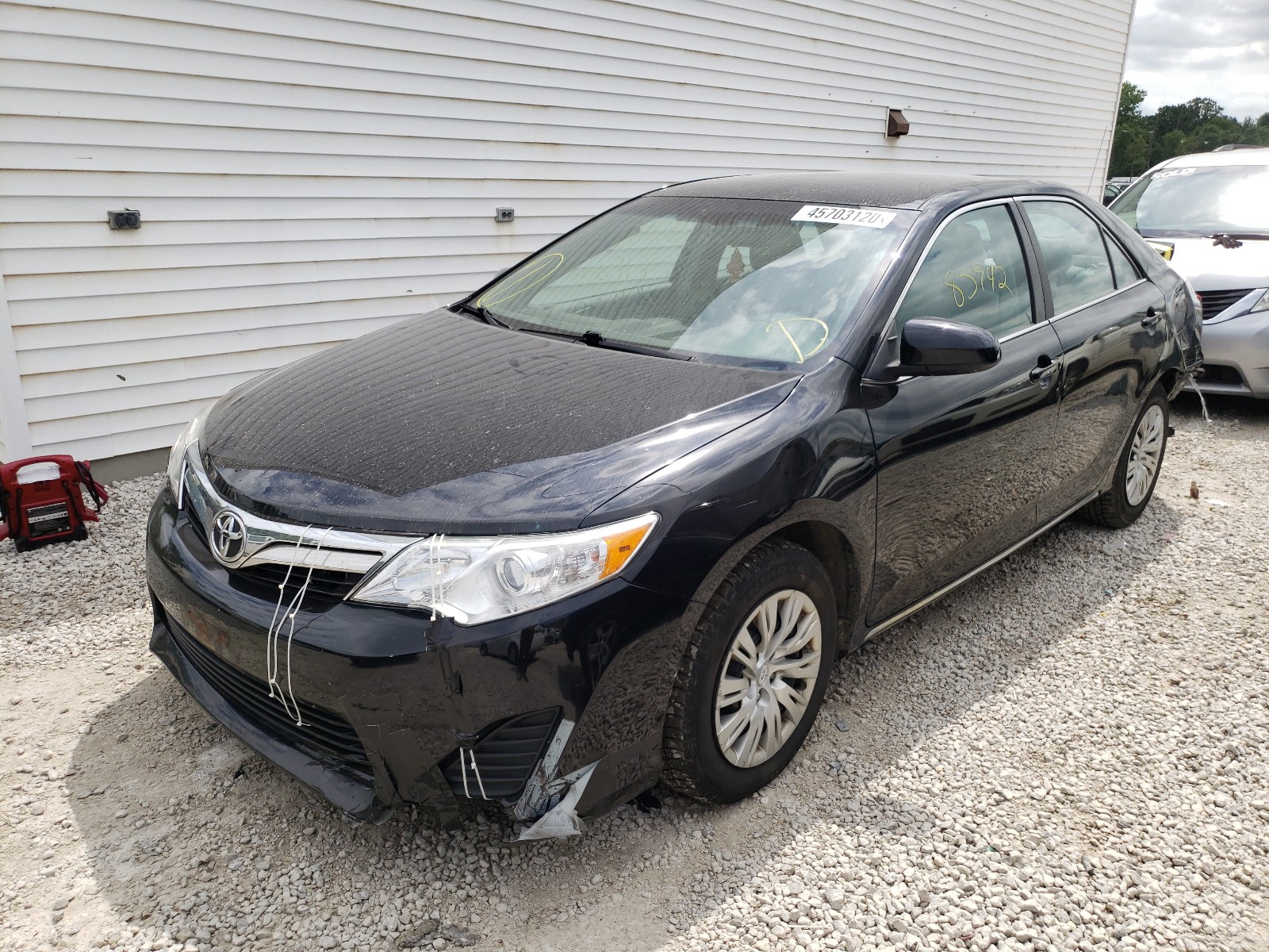 Photo 2 from auction – 2014 TOYOTA CAMRY L with VIN 4T1BF1FK1EU458082