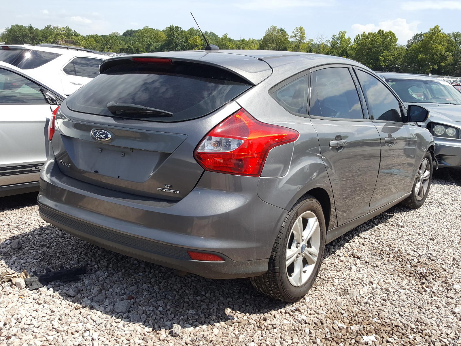 Photo 4 from auction – 2013 FORD FOCUS SE with VIN 1FADP3K22DL139537