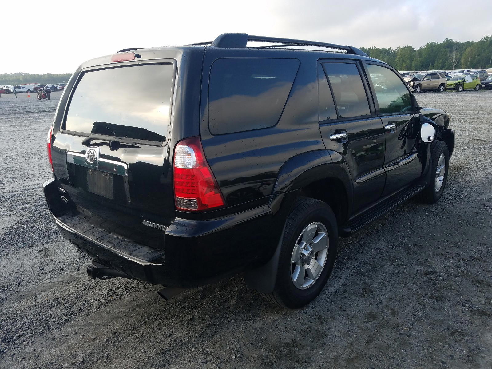 Photo 4 from auction – 2006 TOYOTA 4RUNNER SR with VIN JTEZU14R960073690