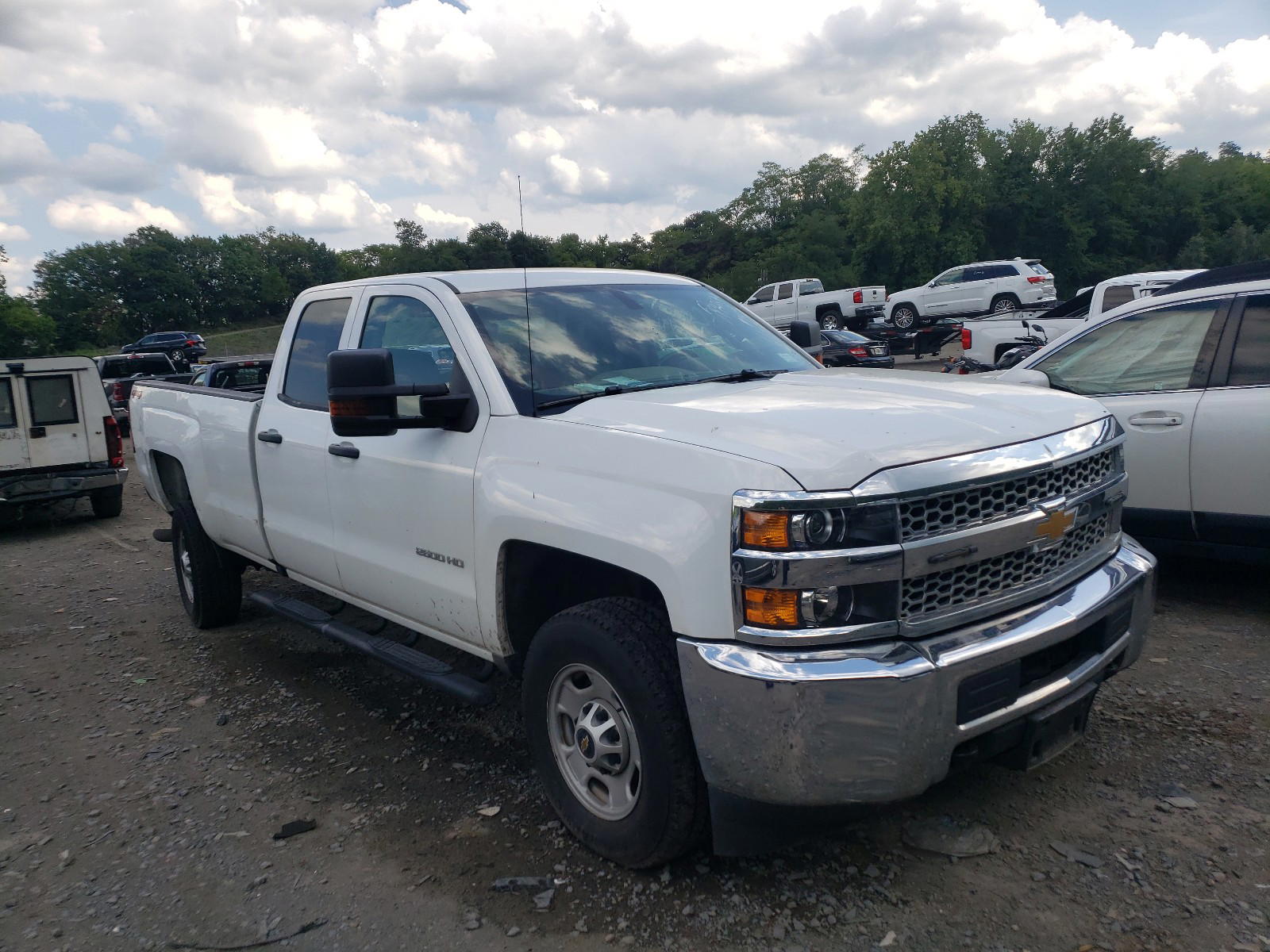 Photo 11 from auction – 2019 CHEVROLET SILVERADO with VIN 2GC2KREG4K1133087