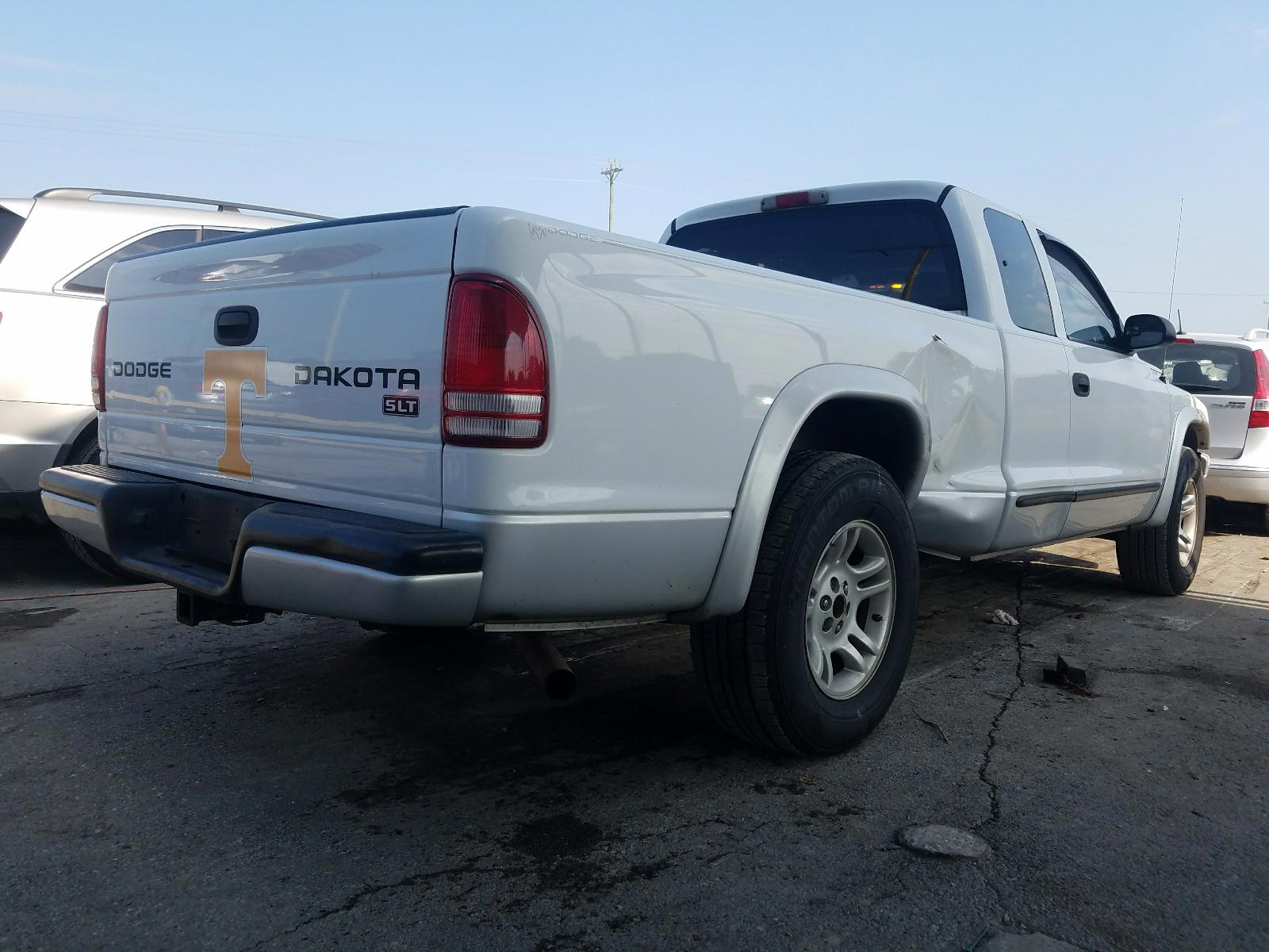 Photo 4 from auction – 2004 DODGE DAKOTA SLT with VIN 1D7GL42N44S735070