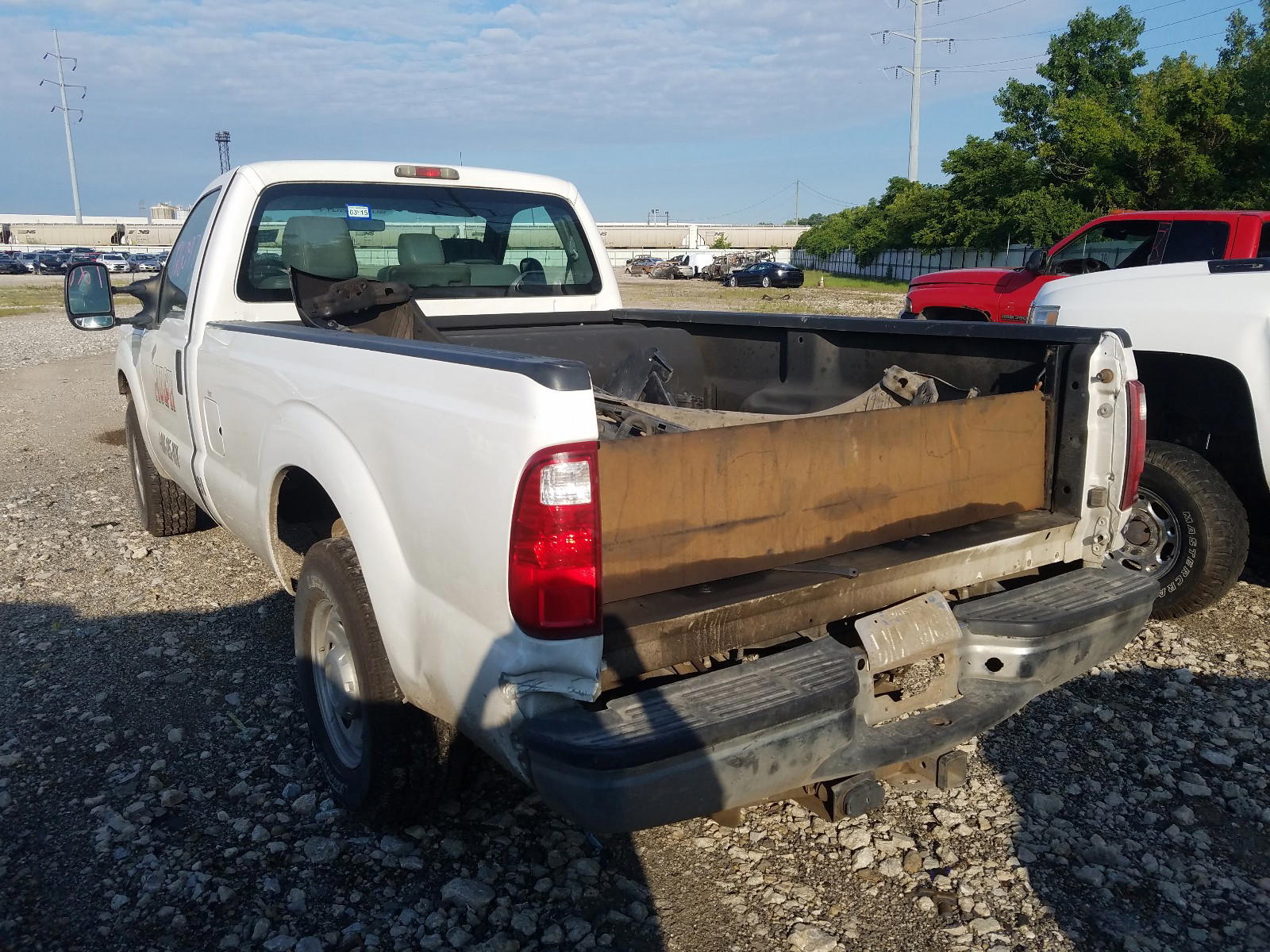 Photo 3 from auction – 2012 FORD F250 SUPER with VIN 1FTBF2A68CEA53963