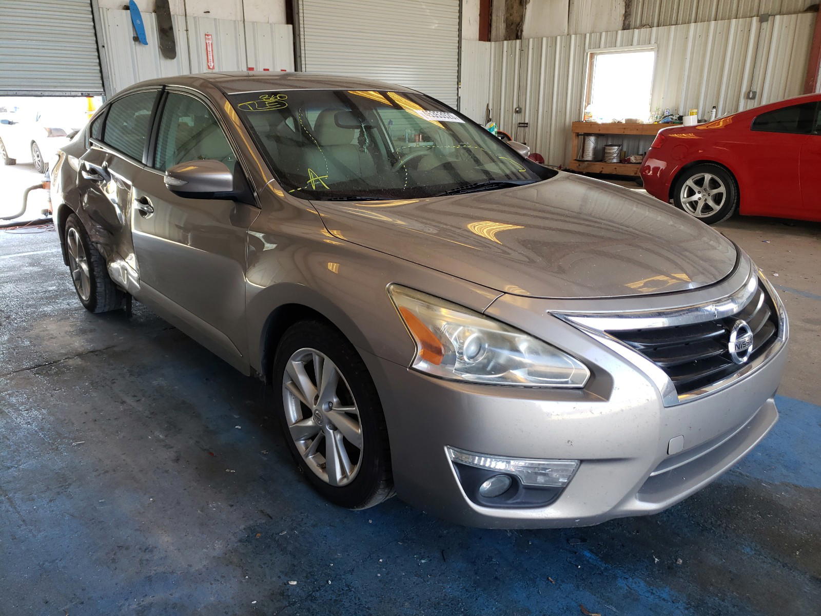 NISSAN ALTIMA 2.5 2014 with VIN 1N4AL3AP2EN243124 - Photo from auction