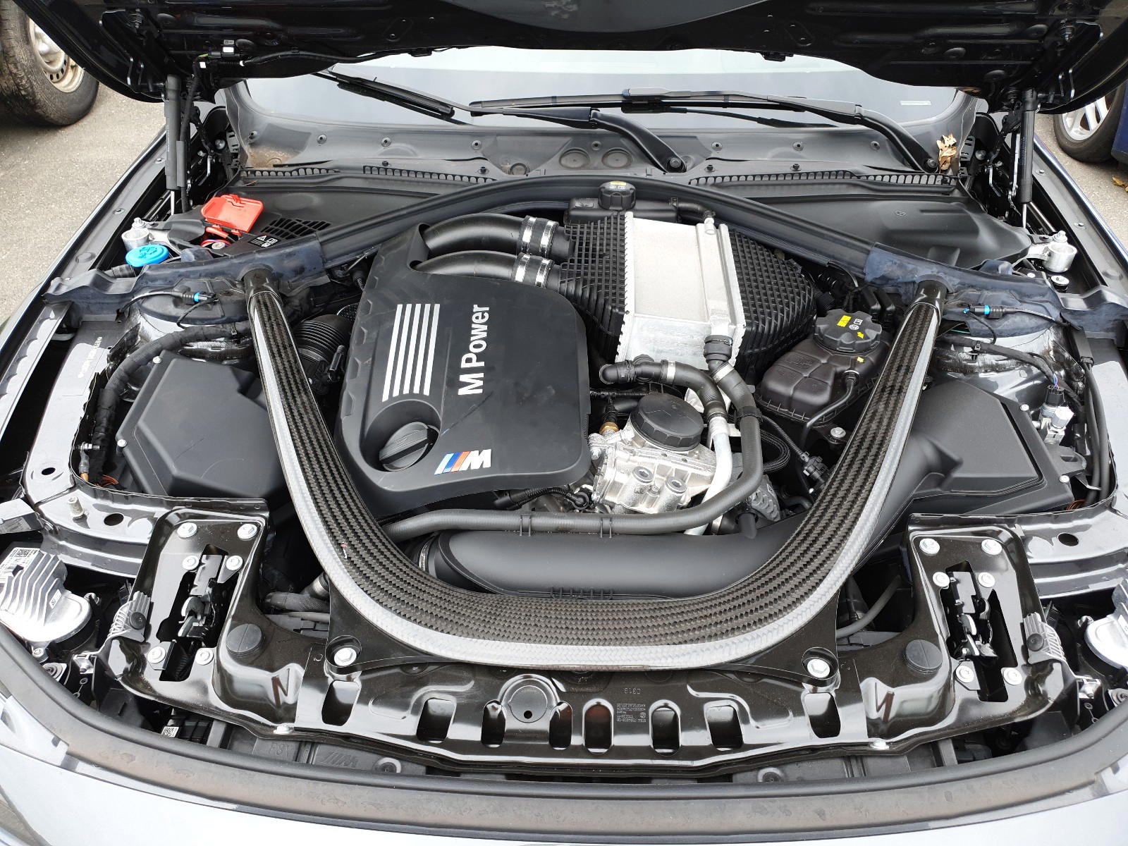 Photo 7 from auction – 2020 BMW M4 with VIN WBS4Y9C0XLAH82974