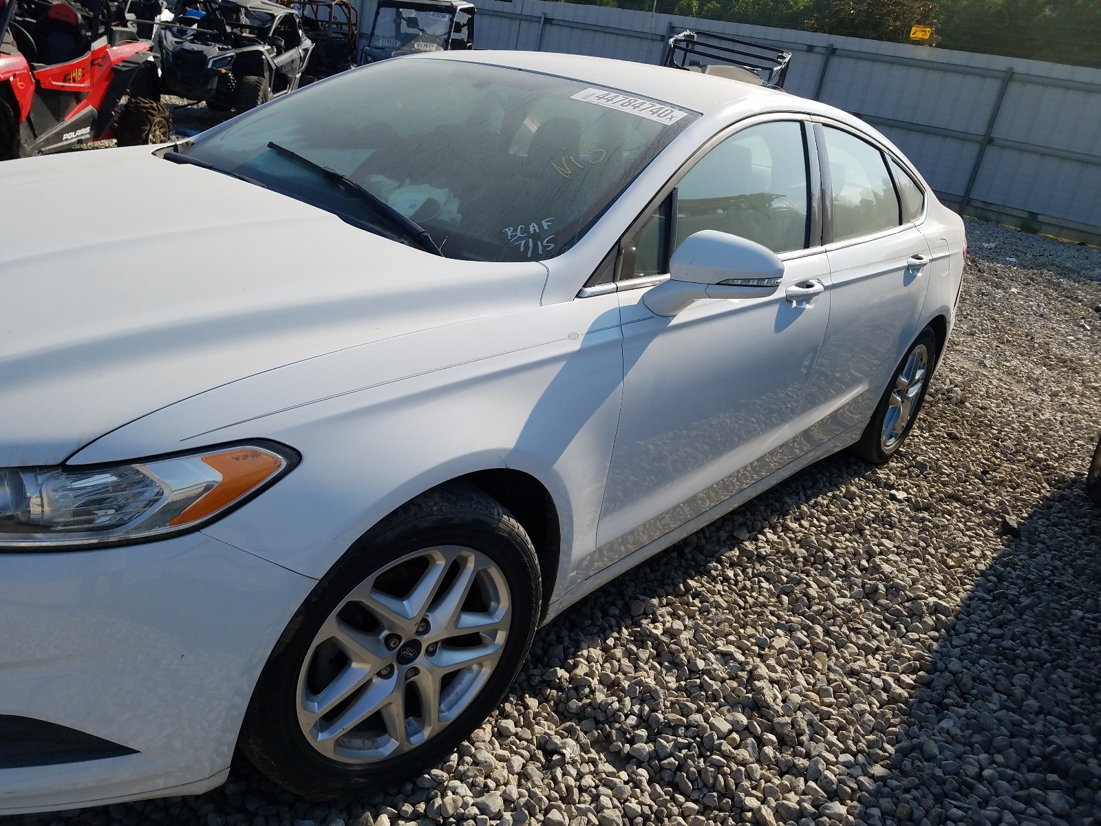 Photo 9 from auction – 2013 FORD FUSION SE with VIN 3FA6P0HR1DR232935