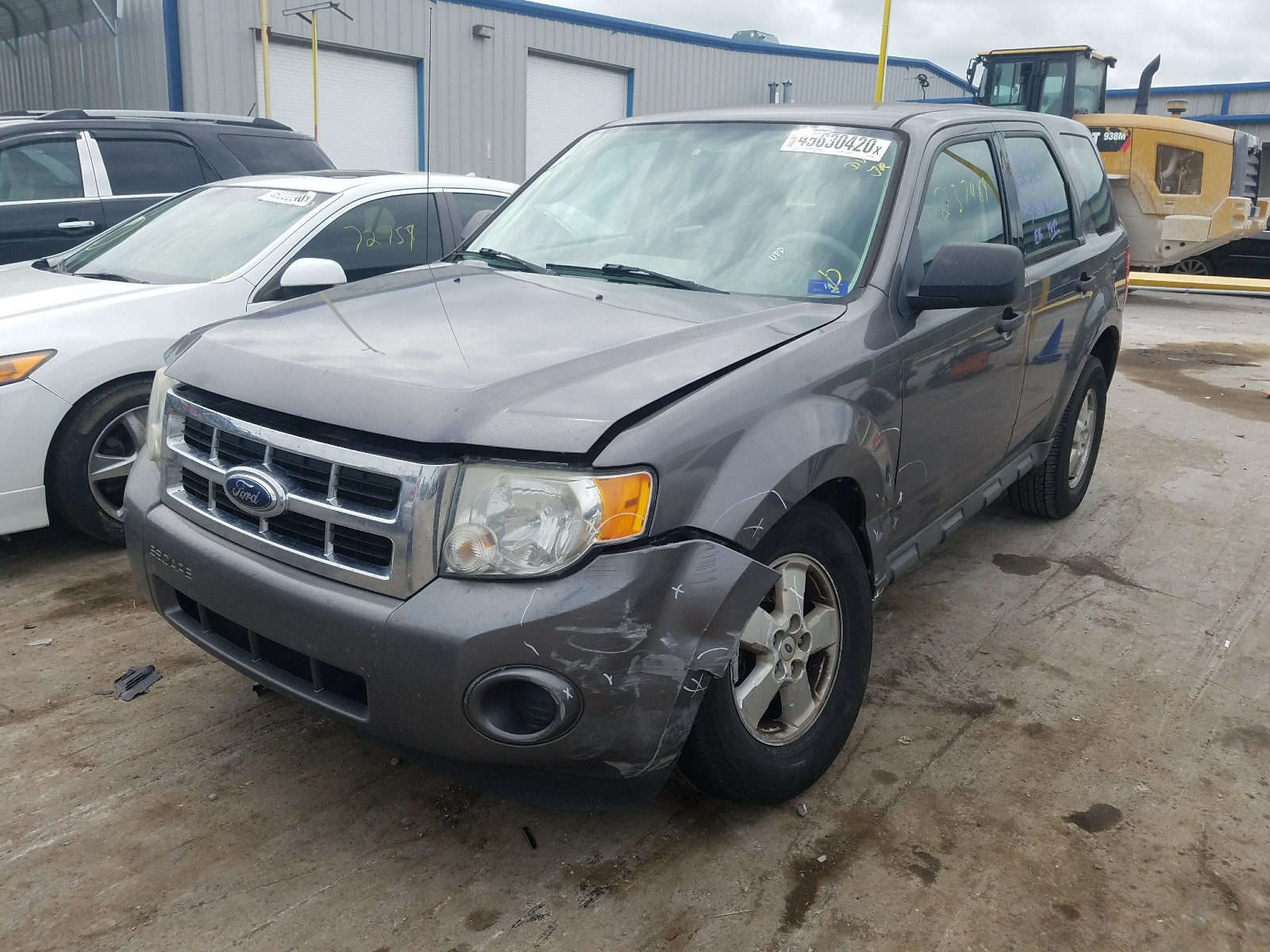 Photo 2 from auction – 2009 FORD ESCAPE XLS with VIN 1FMCU02769KC80631