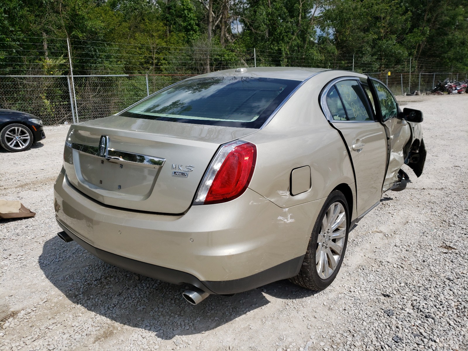 Photo 4 from auction – 2011 LINCOLN MKS with VIN 1LNHL9ER2BG602524