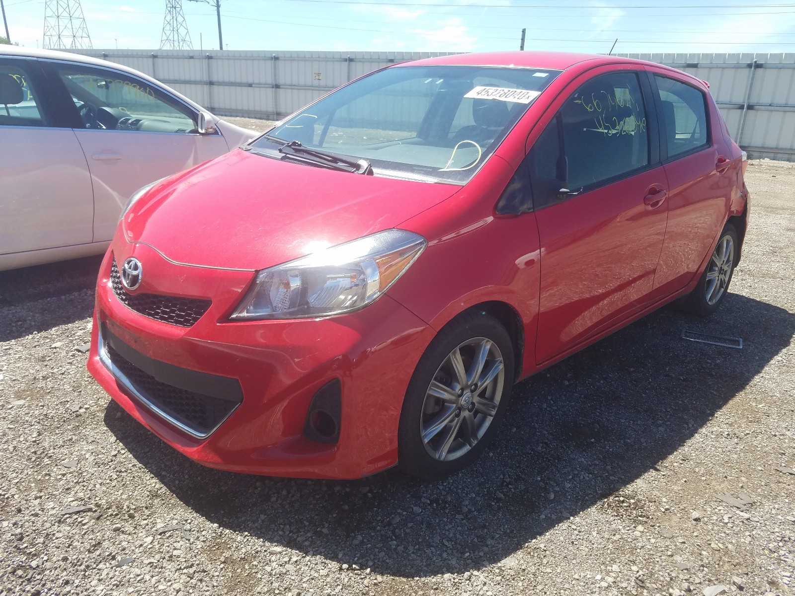 Photo 2 from auction – 2012 TOYOTA YARIS with VIN JTDKTUD39CD541122