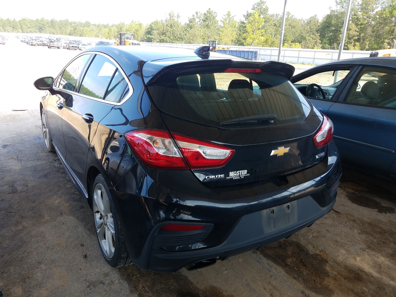 Photo 3 from auction – 2017 CHEVROLET CRUZE PREM with VIN 3G1BF6SM7HS535012
