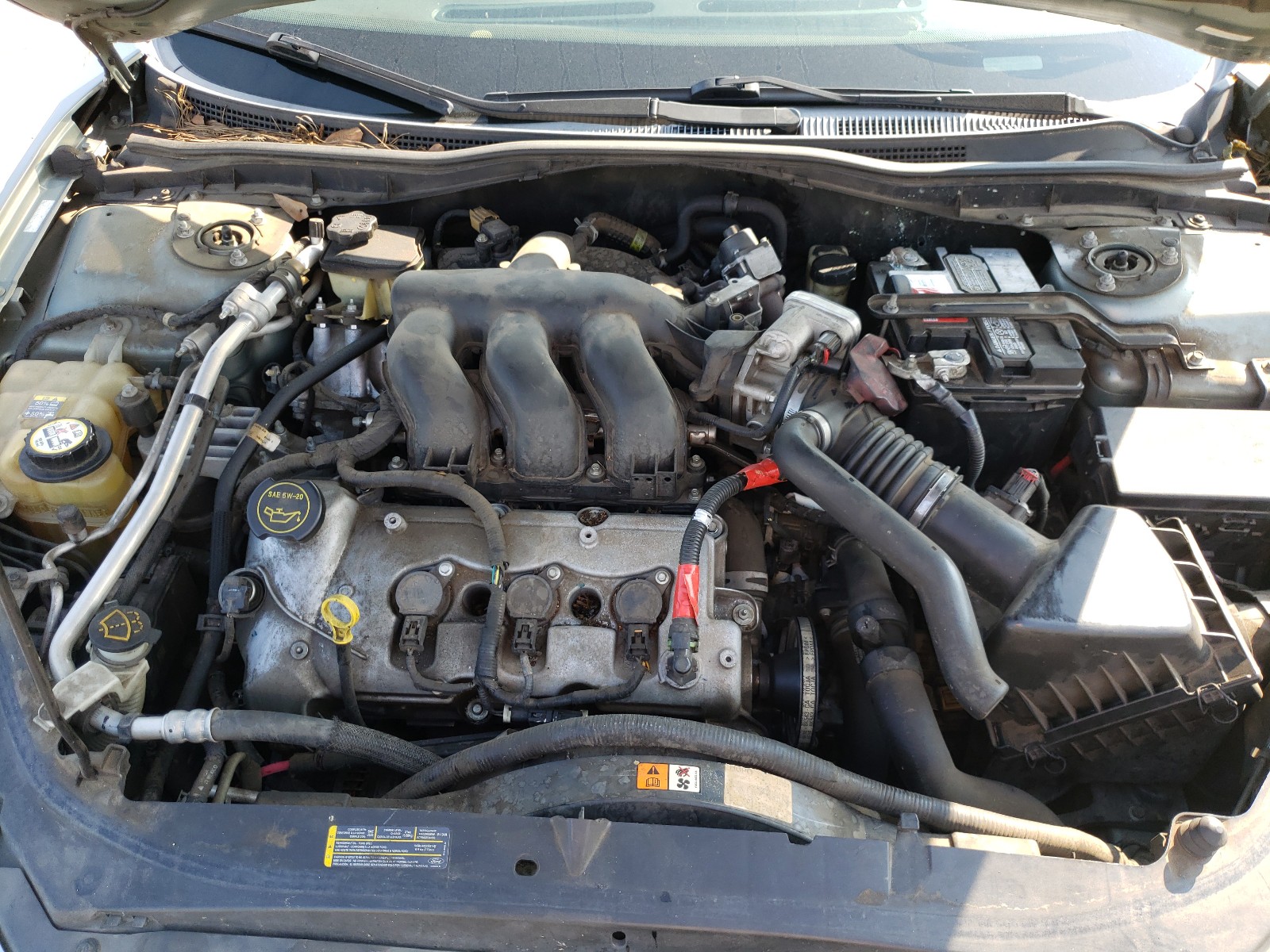Photo 17 from auction – 2009 FORD FUSION SE with VIN 3FAHP07159R164294