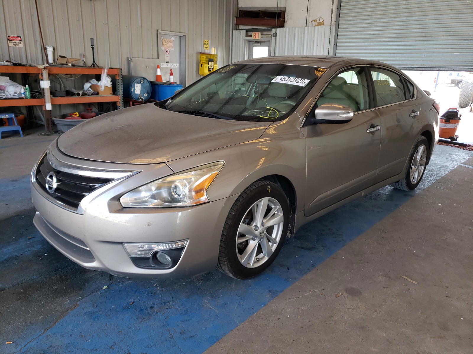 Photo 2 from auction – 2014 NISSAN ALTIMA 2.5 with VIN 1N4AL3AP2EN243124