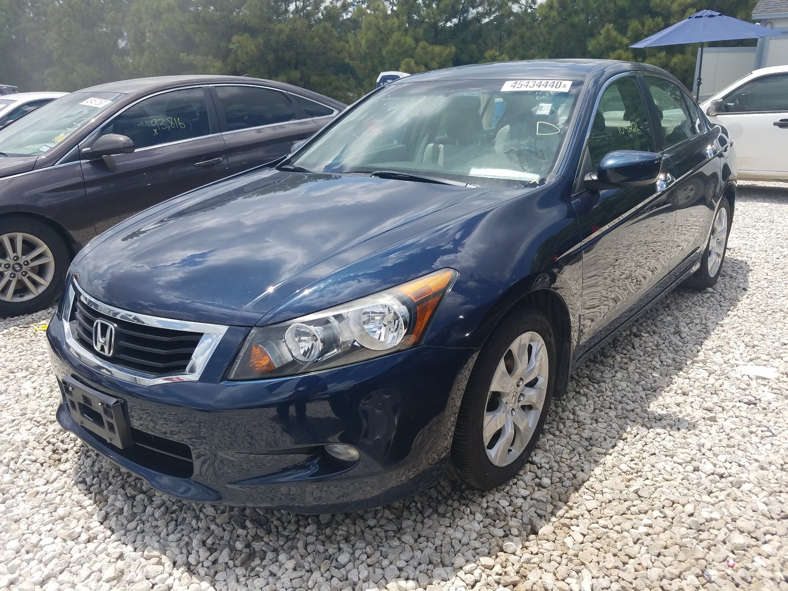 Photo 2 from auction – 2010 HONDA ACCORD EXL with VIN 5KBCP3F89AB015737