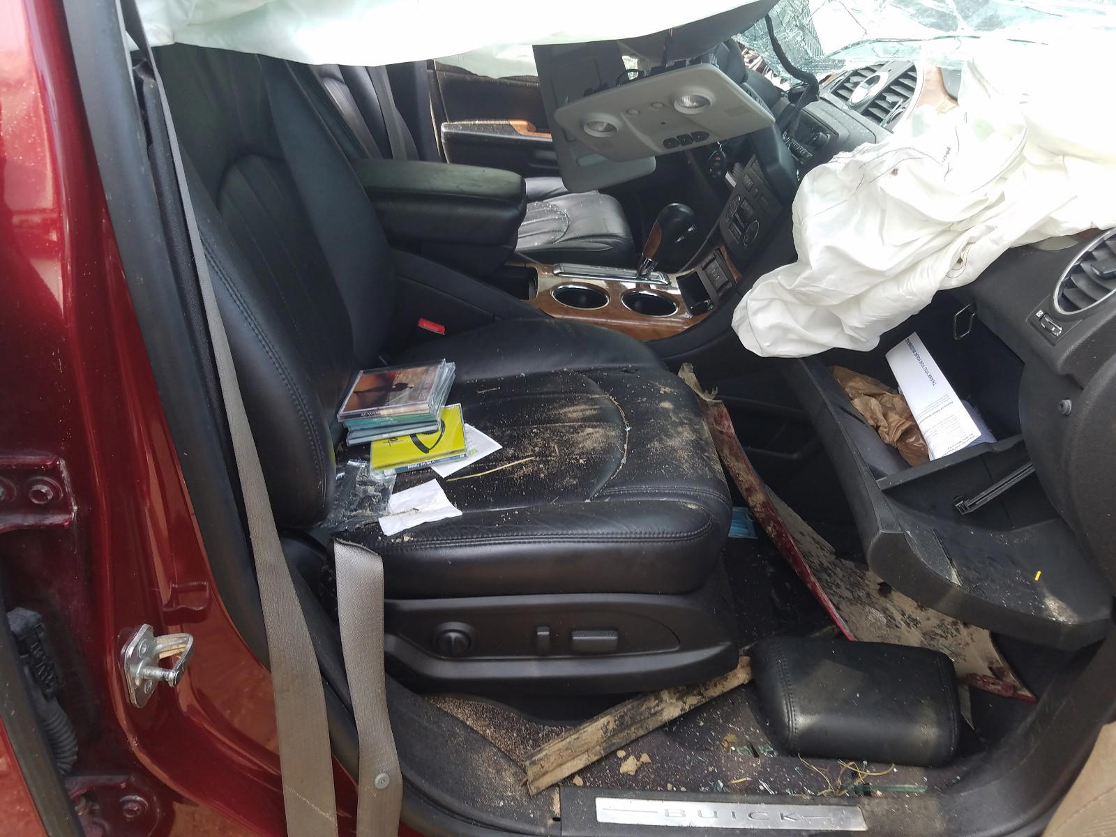 Photo 5 from auction – 2010 BUICK ENCLAVE CX with VIN 5GALVBED4AJ243572
