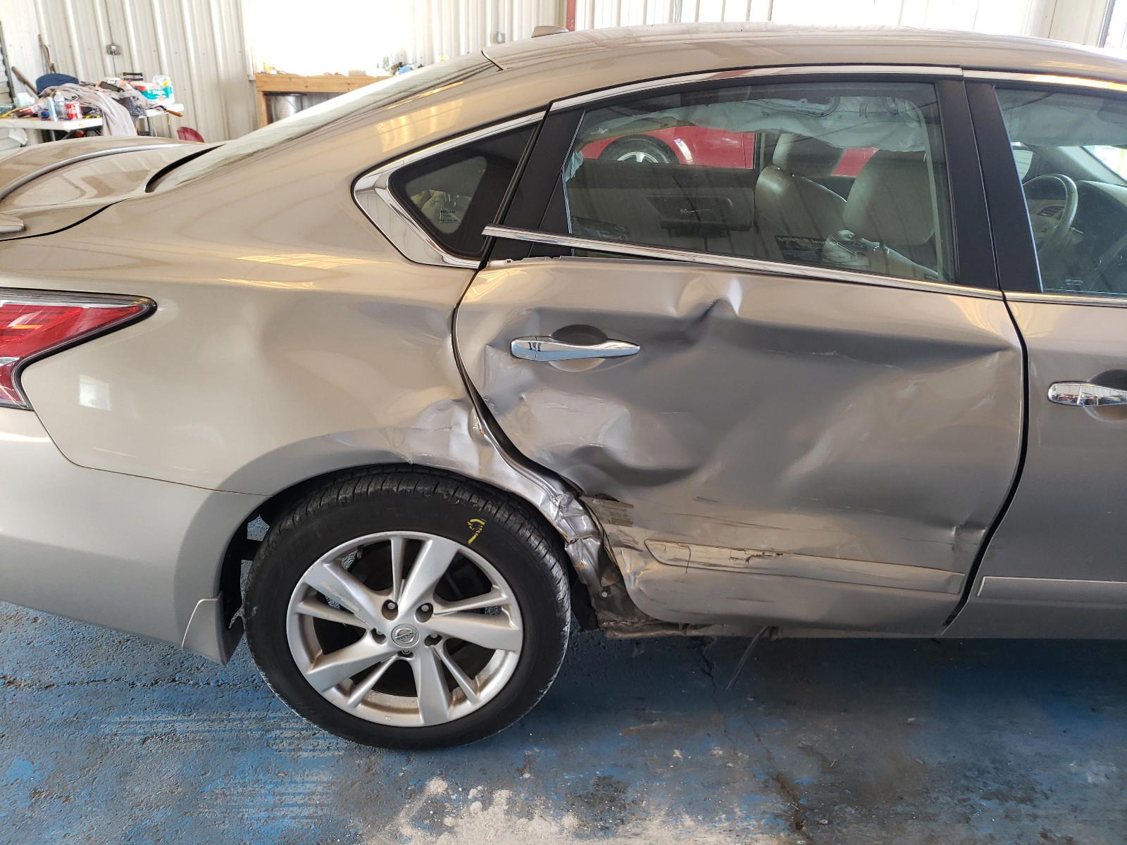 Photo 9 from auction – 2014 NISSAN ALTIMA 2.5 with VIN 1N4AL3AP2EN243124