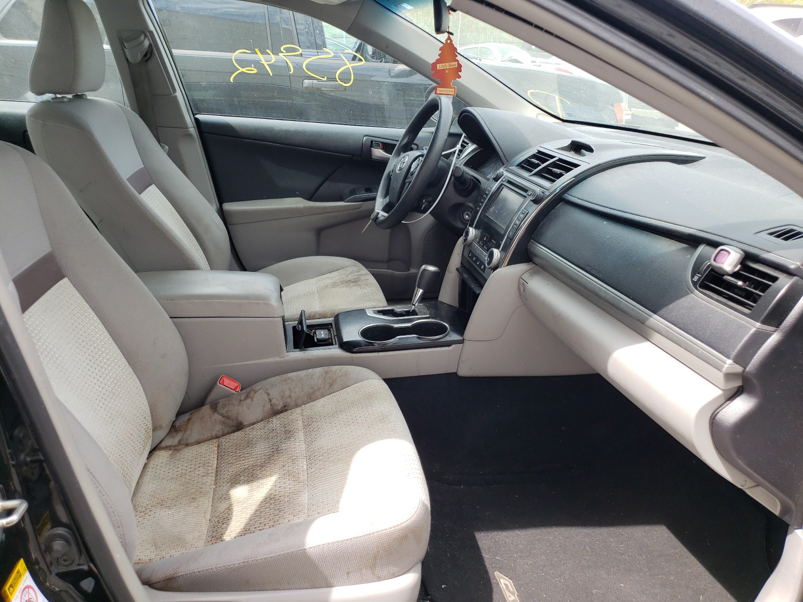 Photo 5 from auction – 2014 TOYOTA CAMRY L with VIN 4T1BF1FK1EU458082