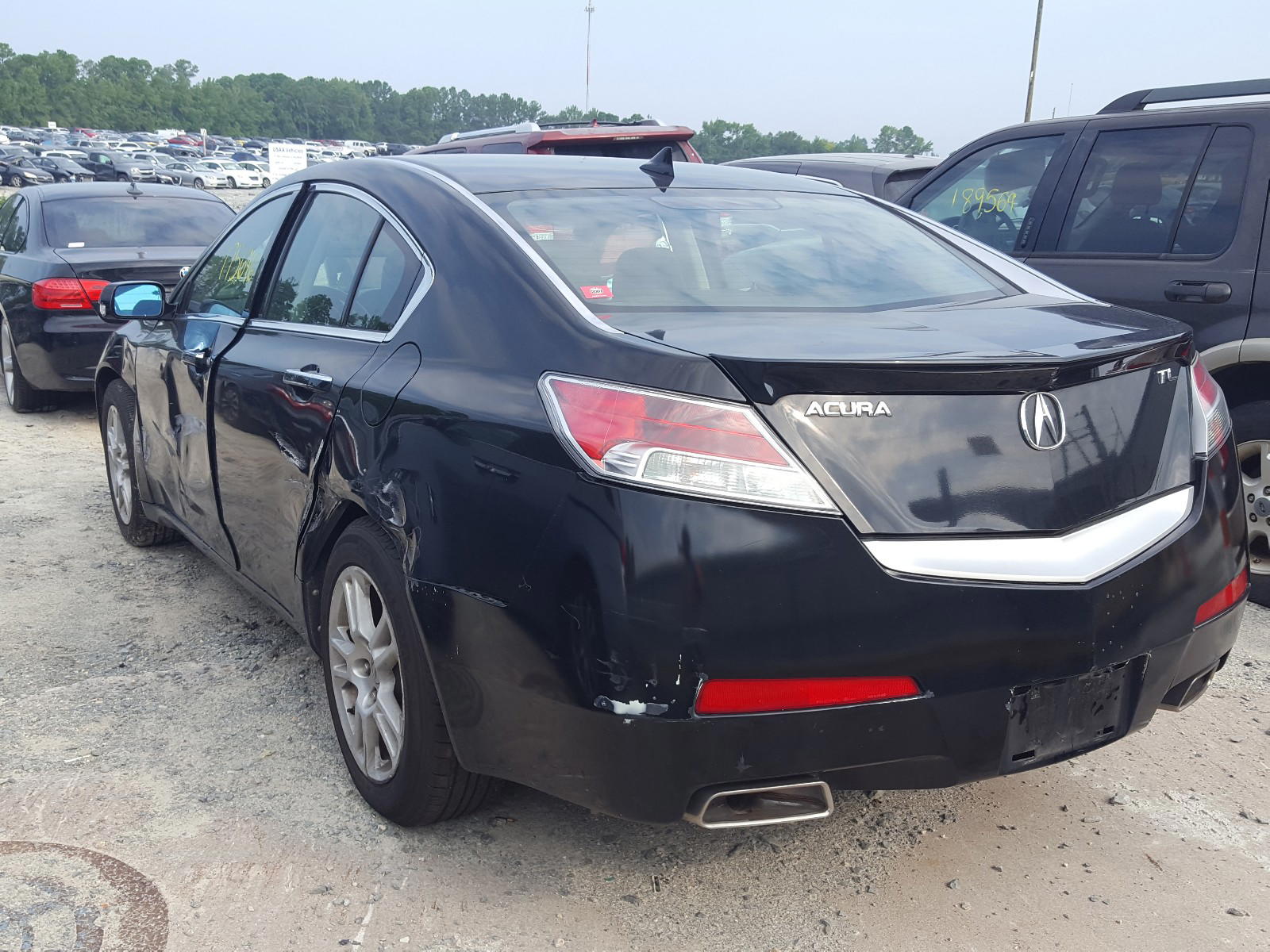 Photo 3 from auction – 2010 ACURA TL with VIN 19UUA8F52AA000482